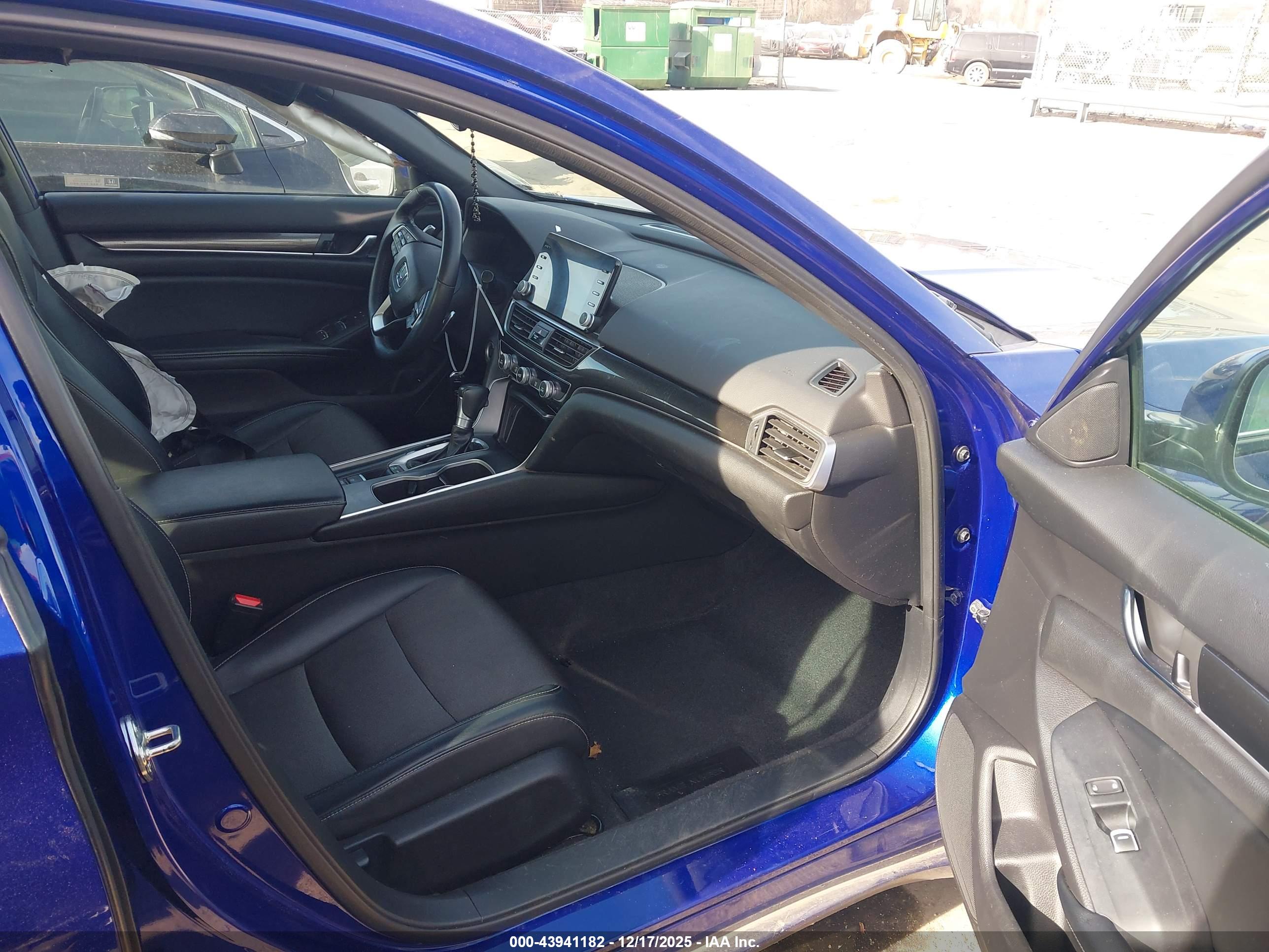 HONDA ACCORD image 5