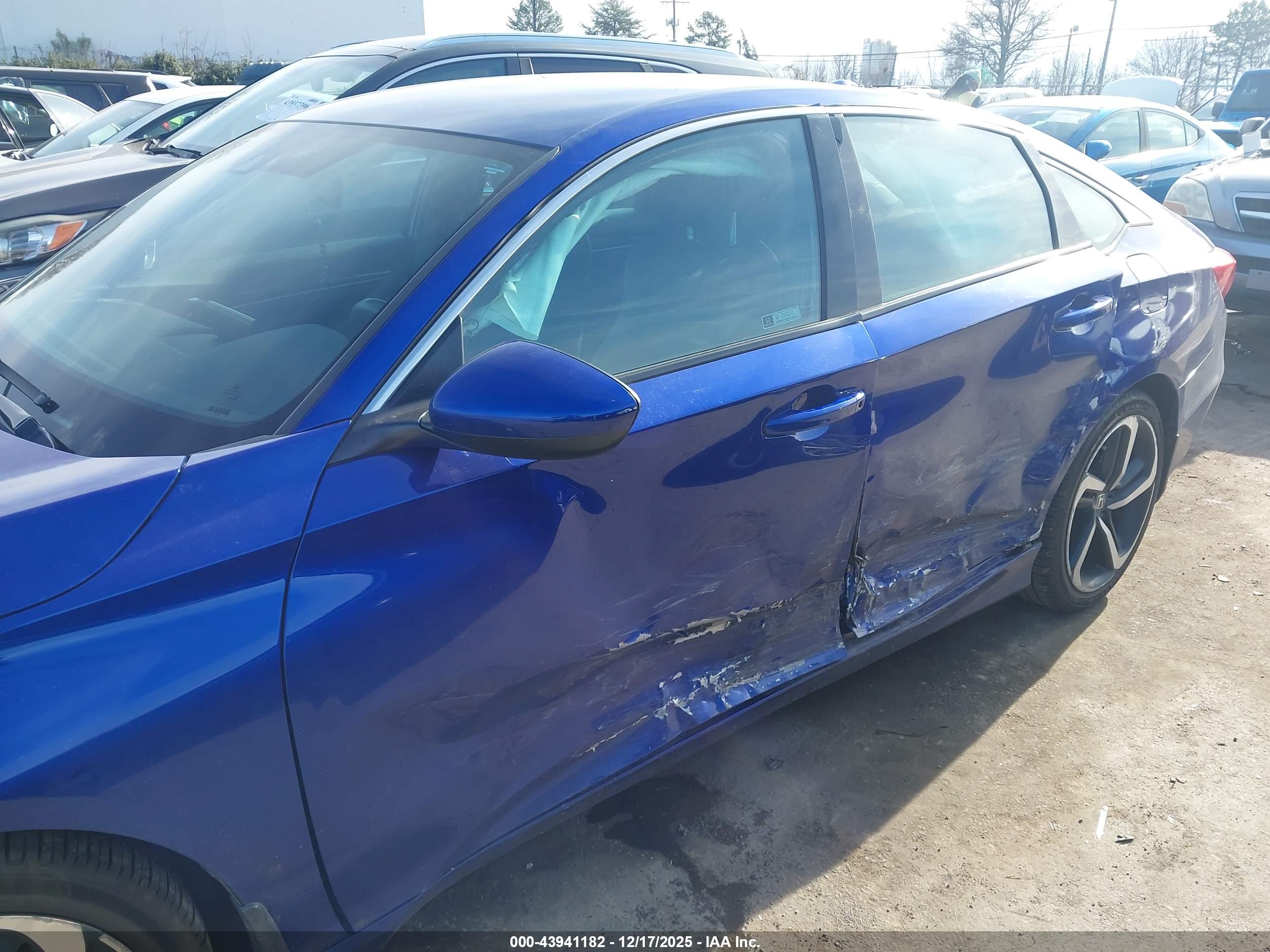HONDA ACCORD image 6
