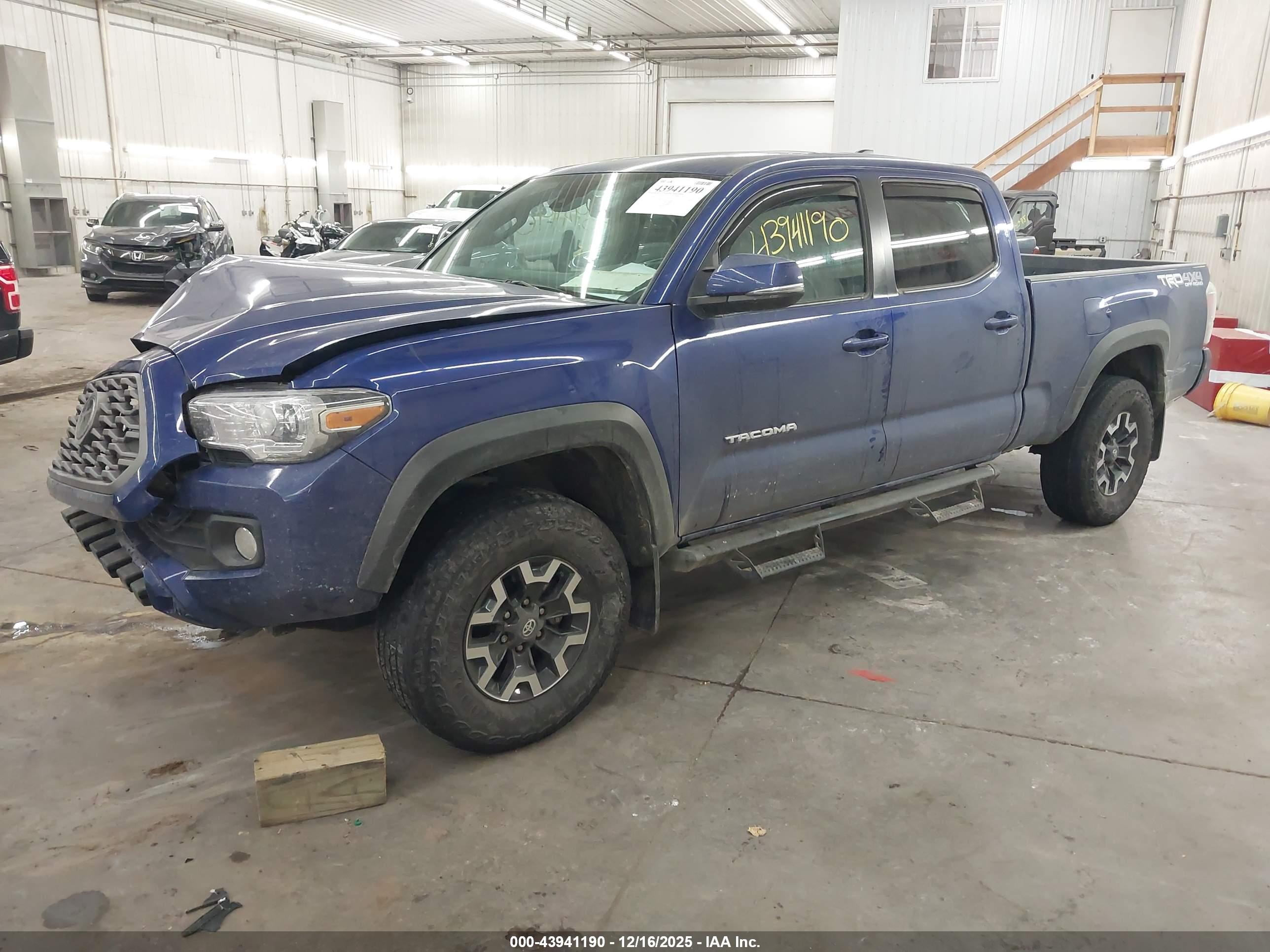 TOYOTA TACOMA image 2