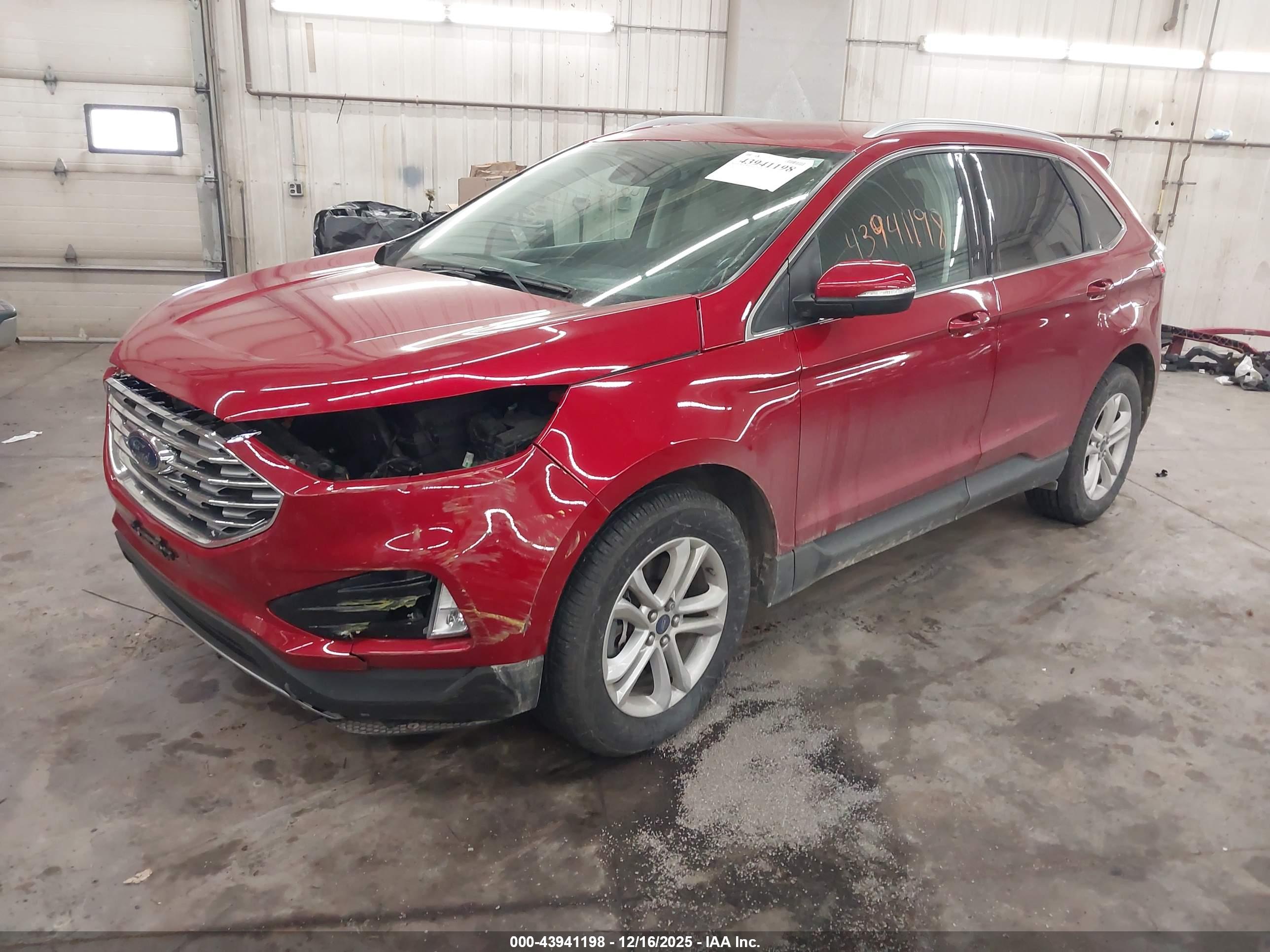 FORD EDGE image 2