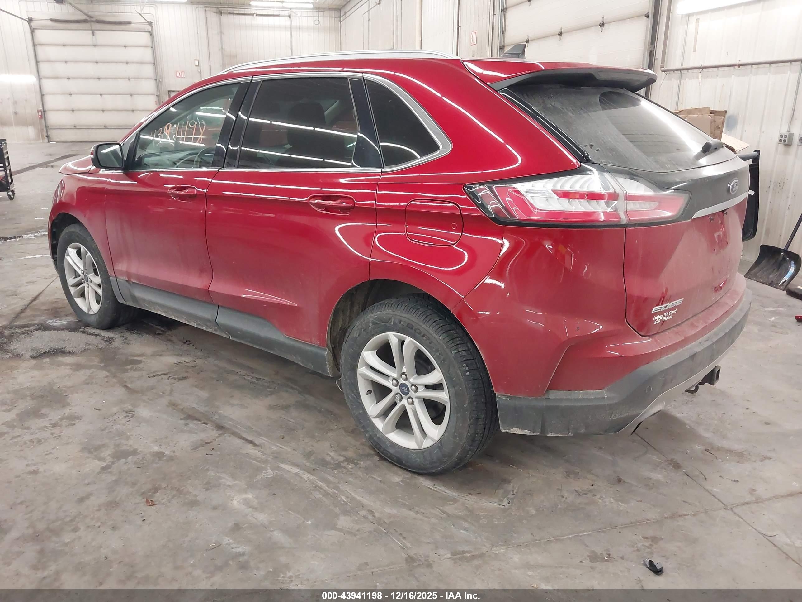 FORD EDGE image 3