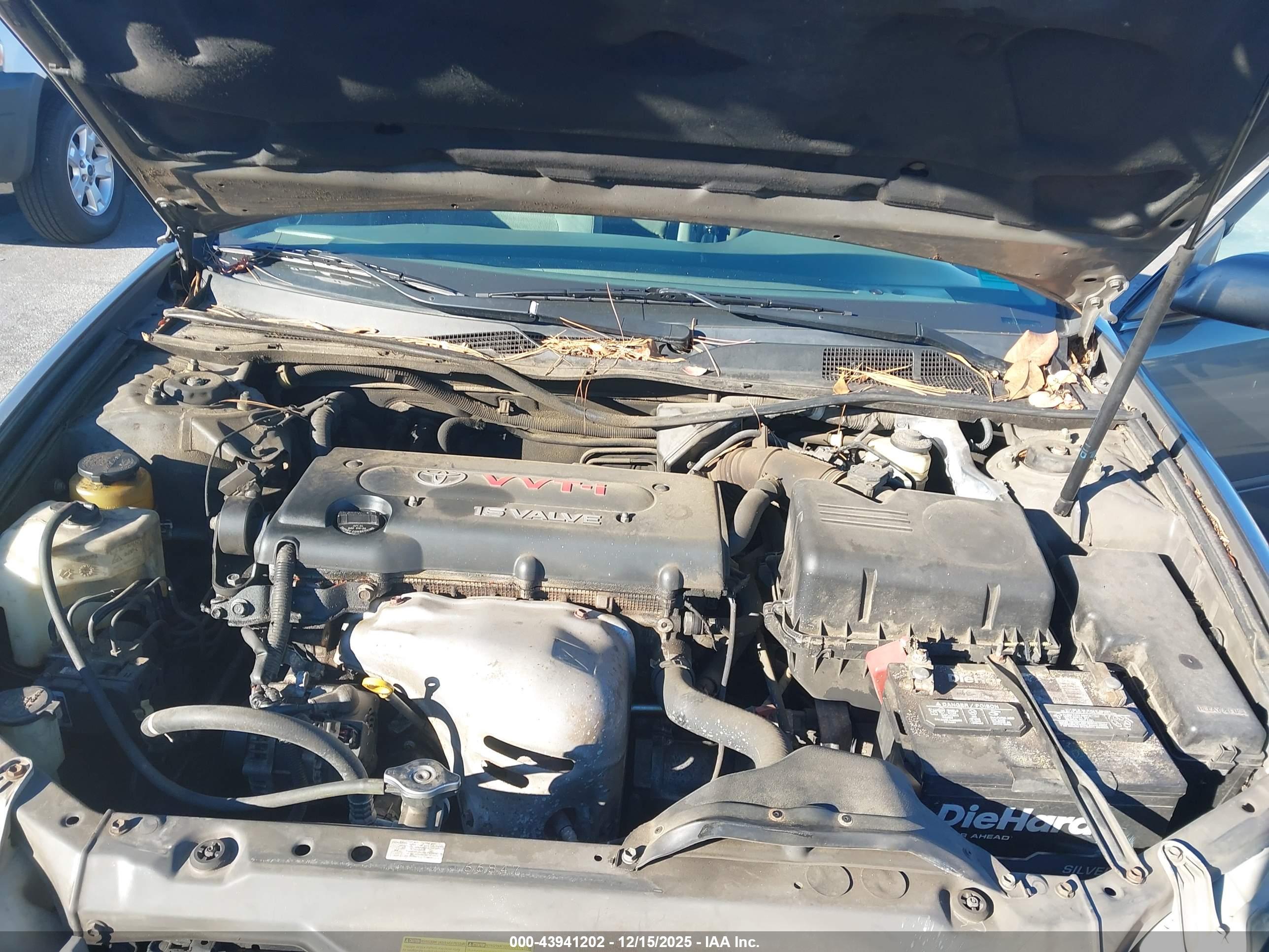 TOYOTA CAMRY image 10