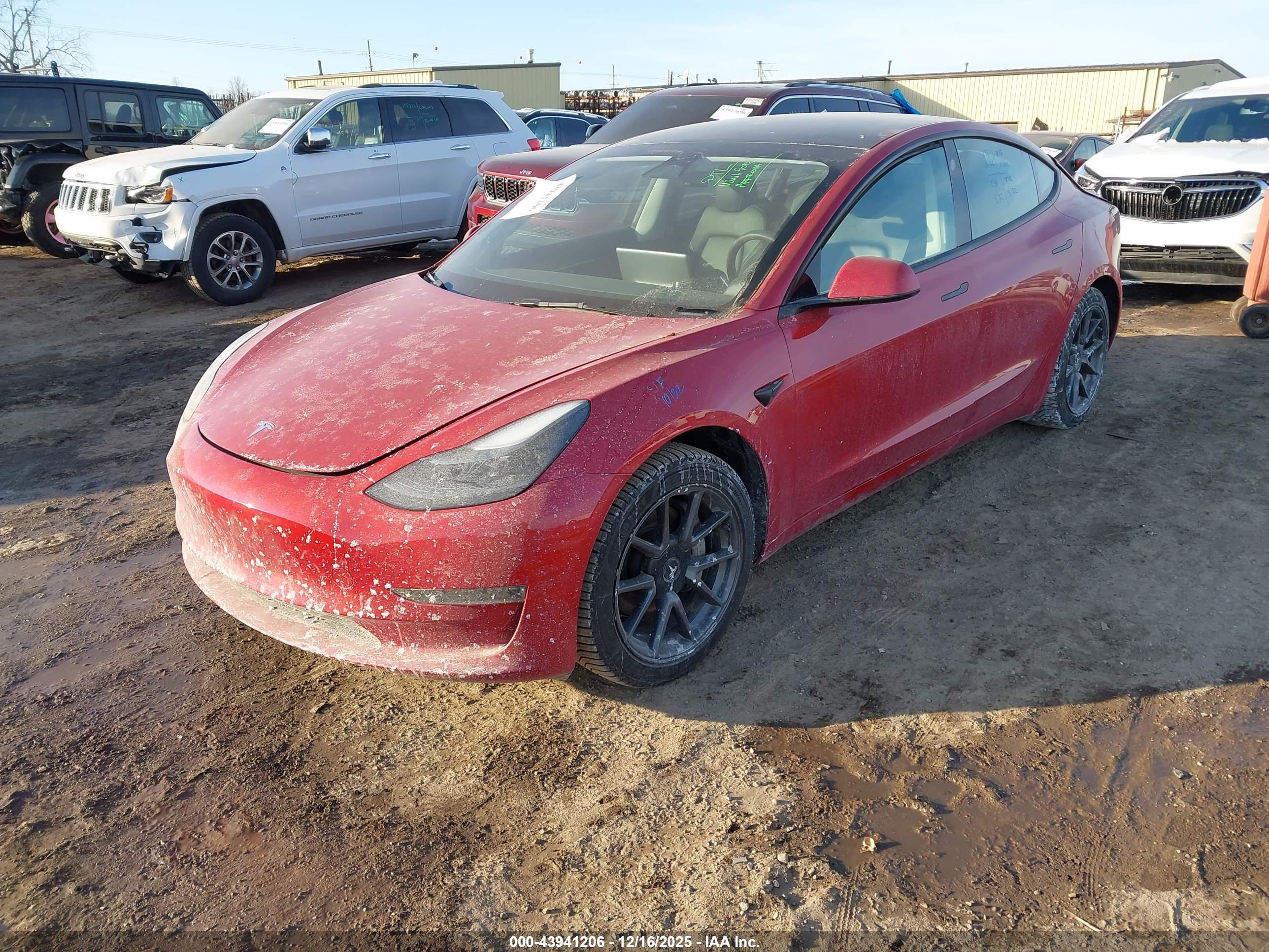 TESLA MODEL image 2