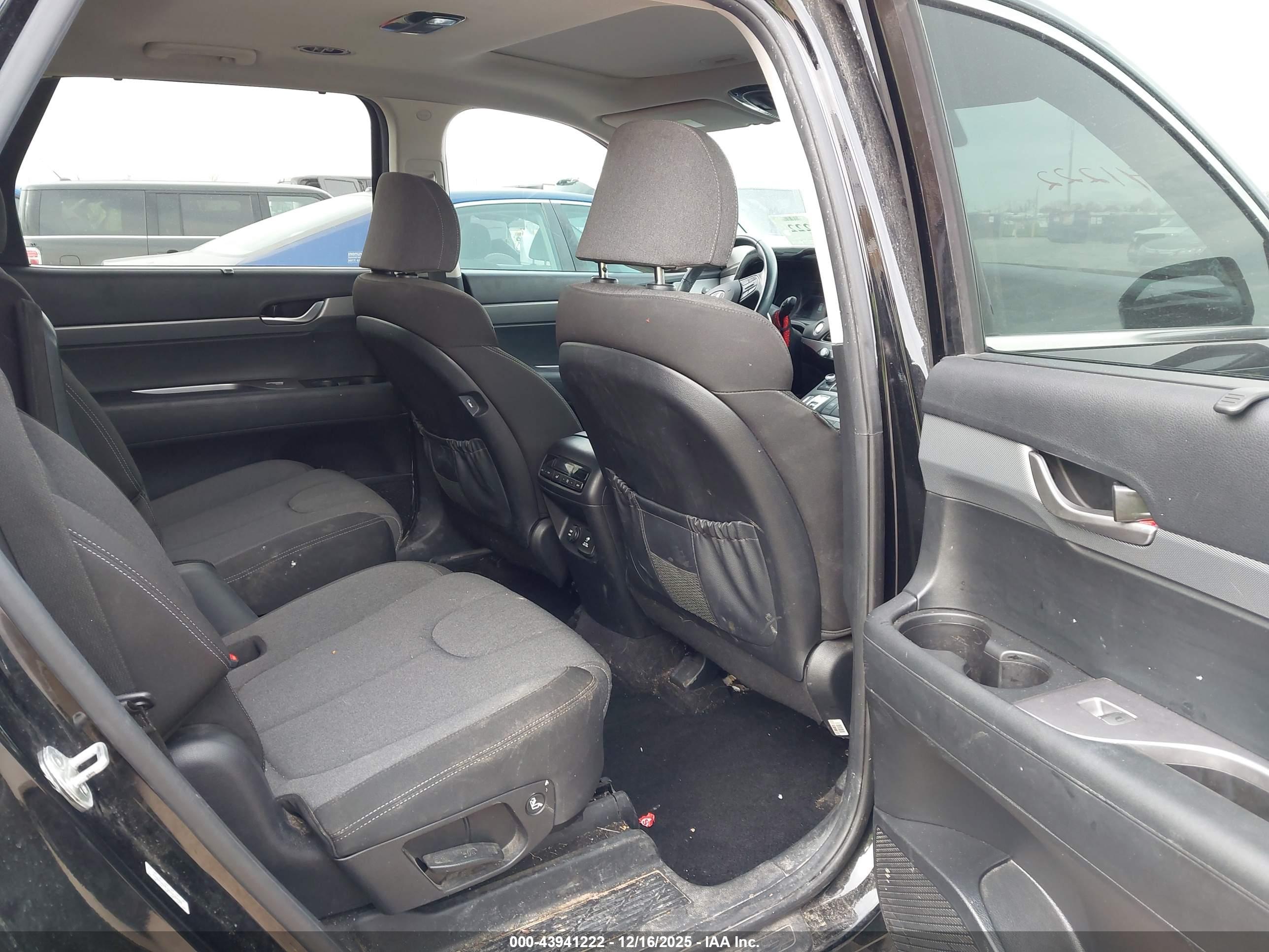HYUNDAI PALISADE image 8