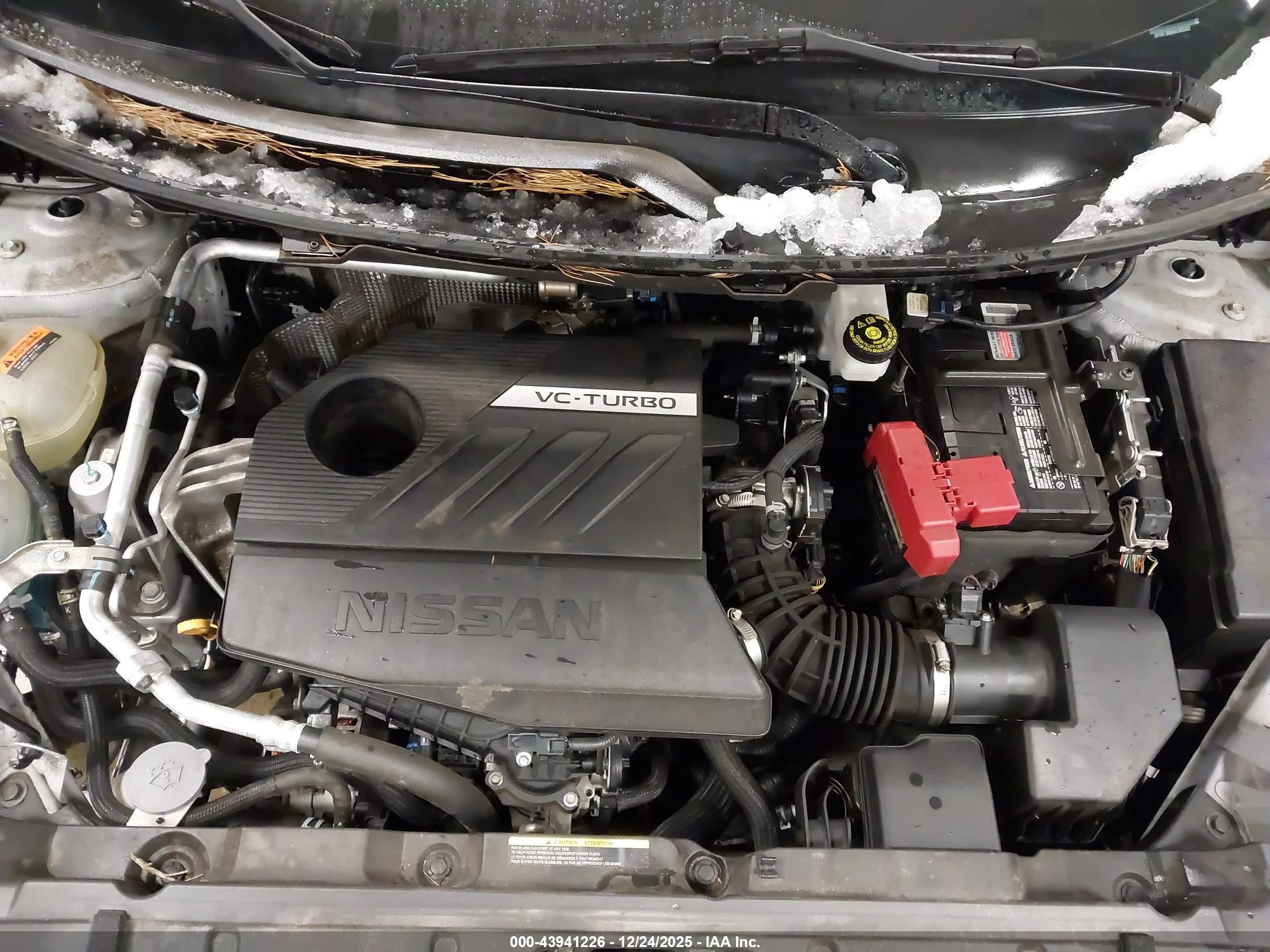 NISSAN ROGUE image 10