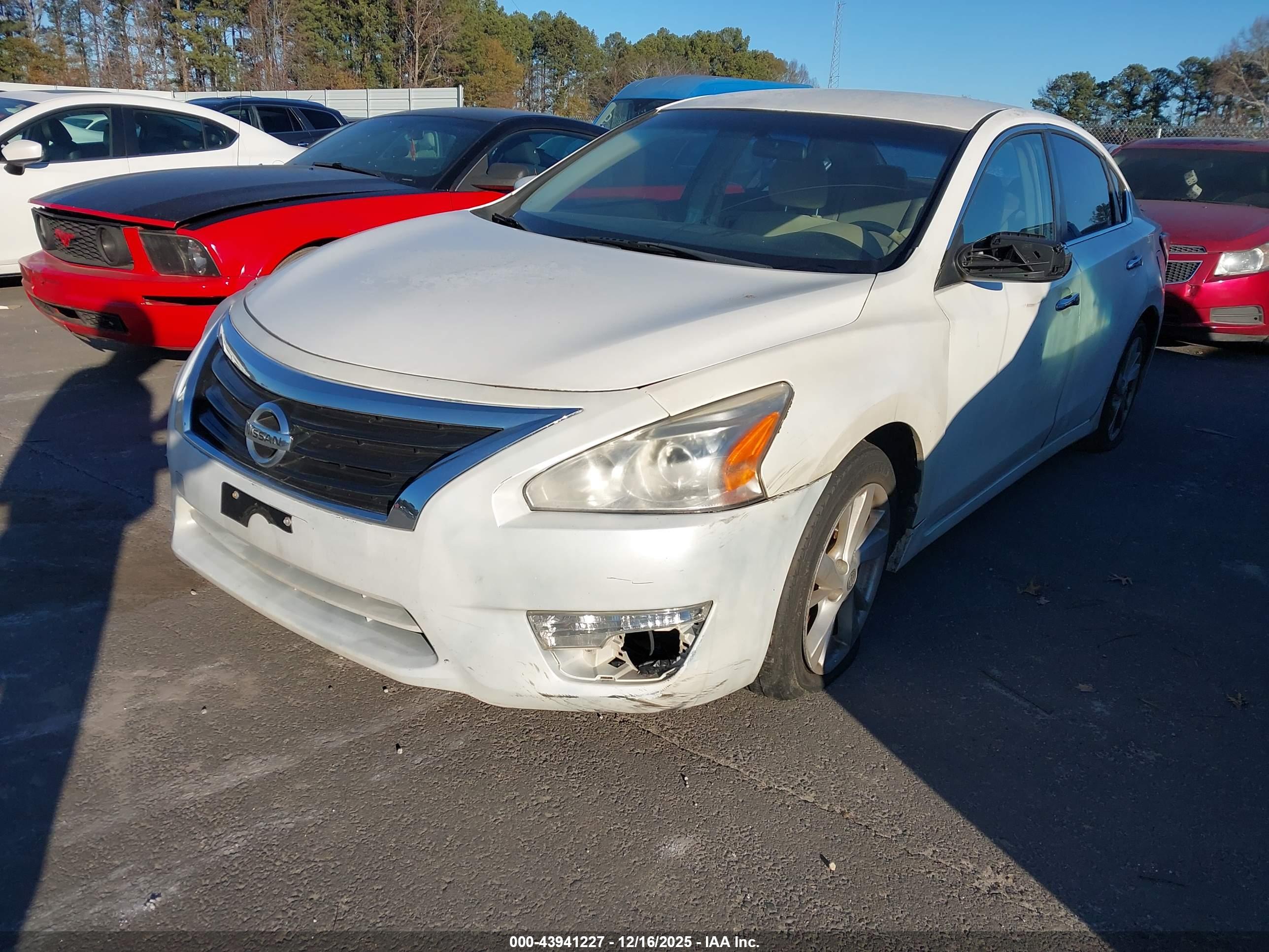NISSAN ALTIMA image 6