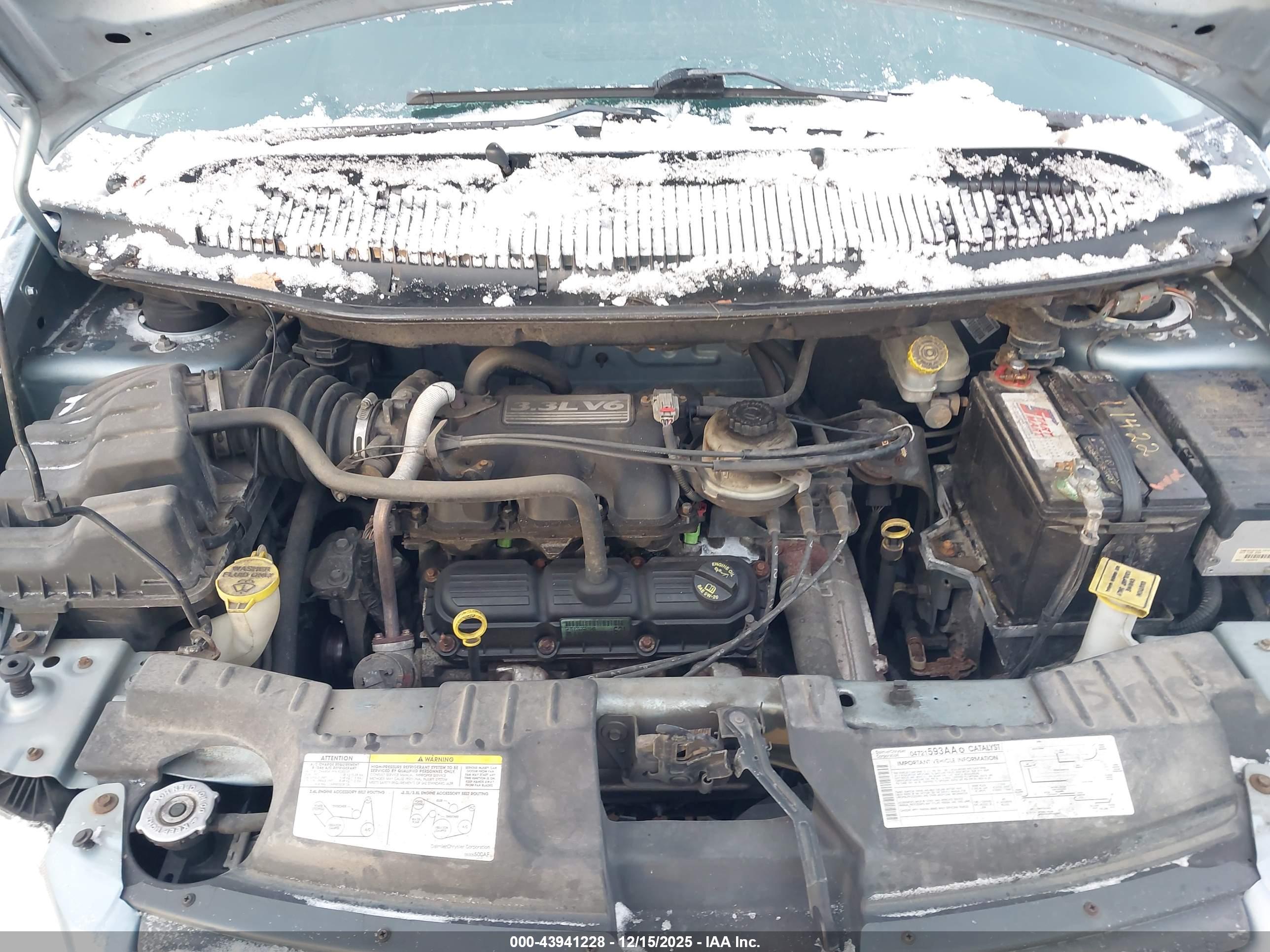 DODGE CARAVAN image 10