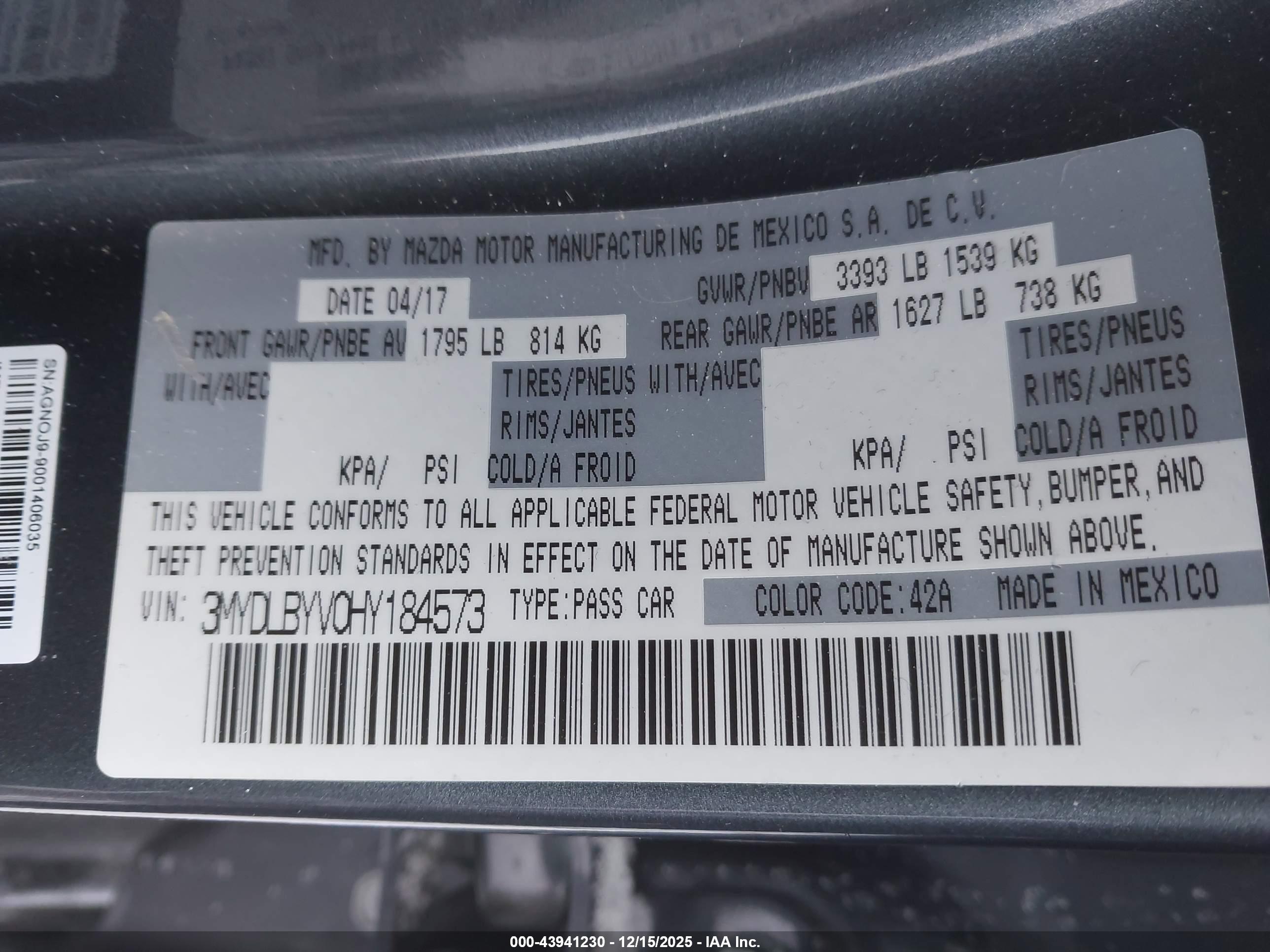 TOYOTA YARIS image 9