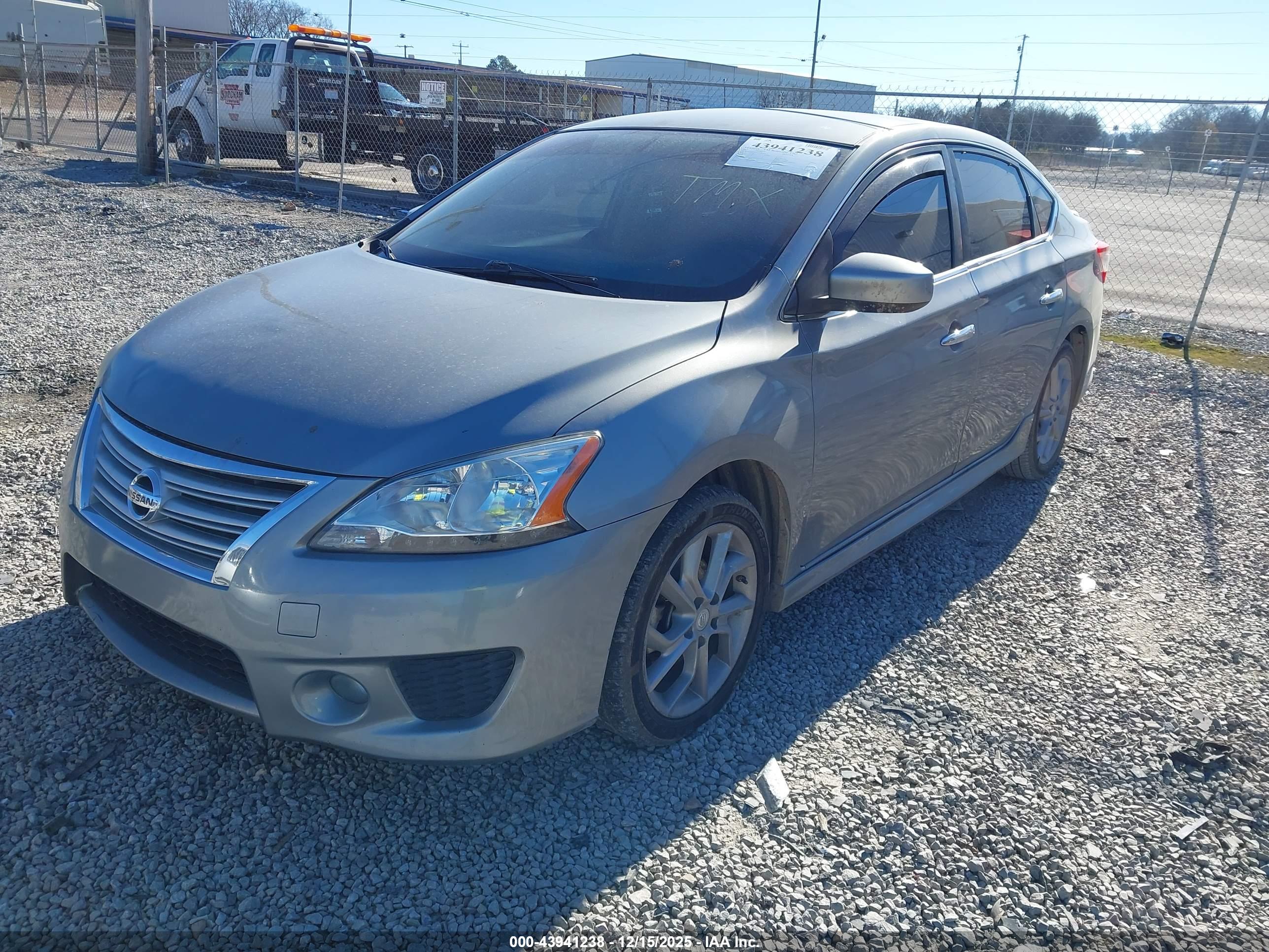 NISSAN SENTRA image 2