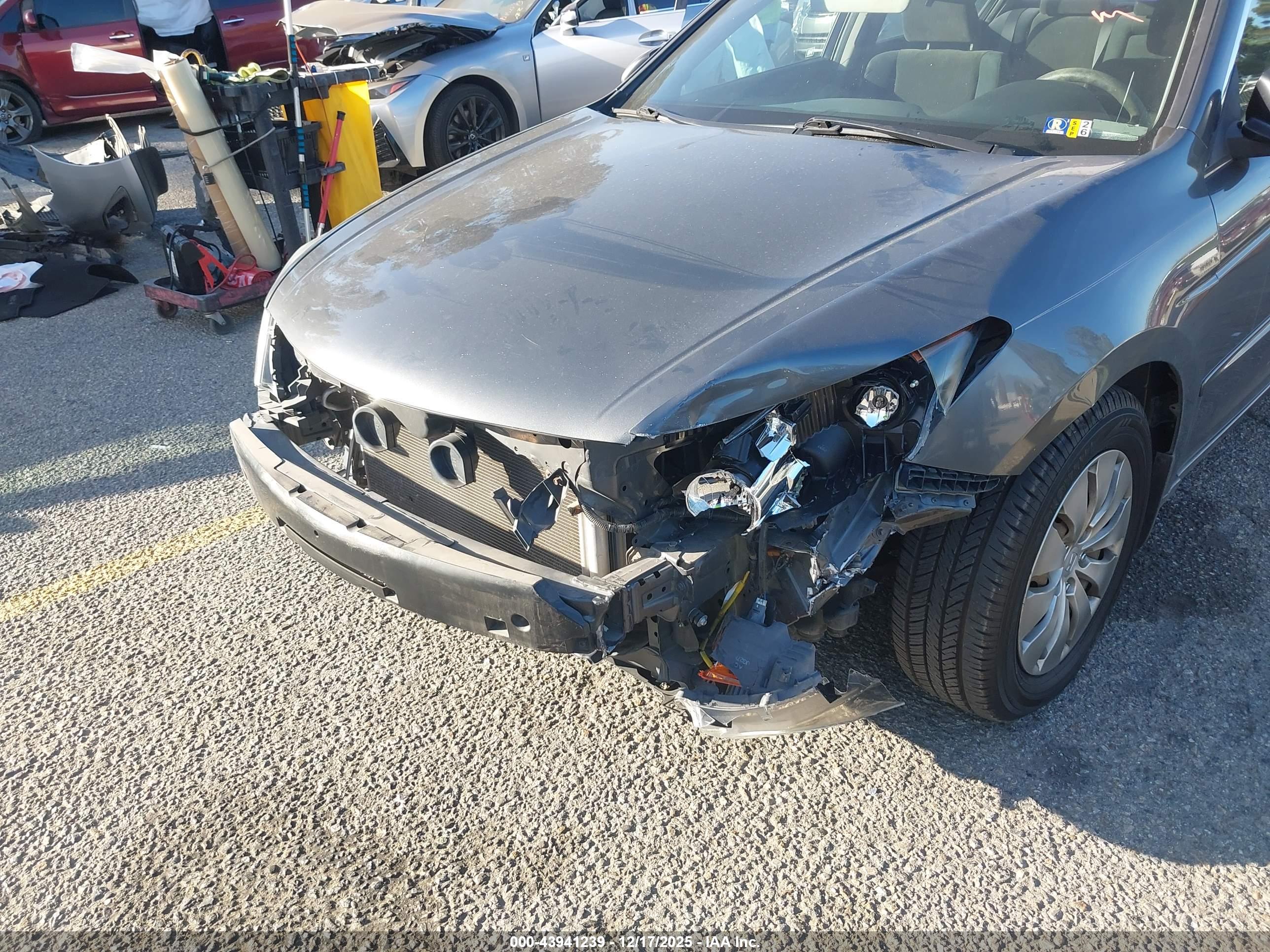 HONDA ACCORD image 6