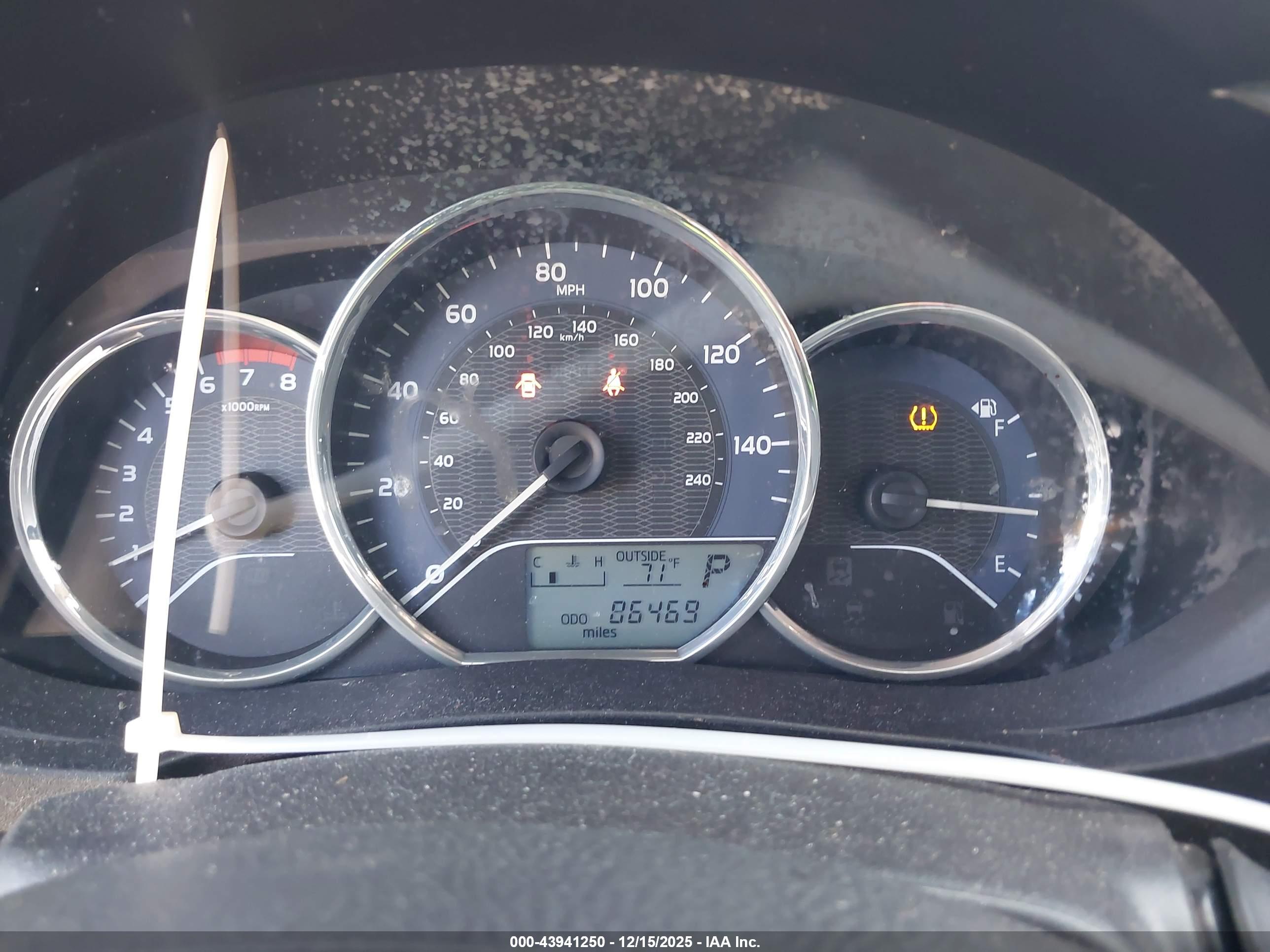 TOYOTA COROLLA image 7