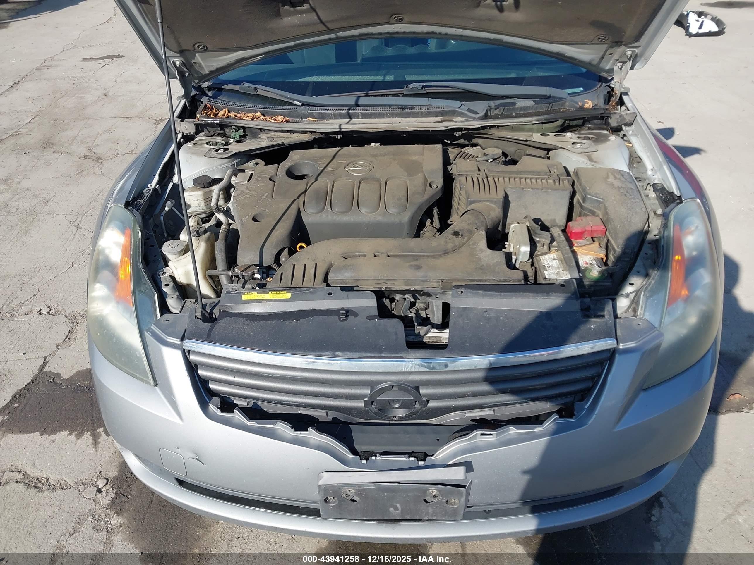 NISSAN ALTIMA image 10