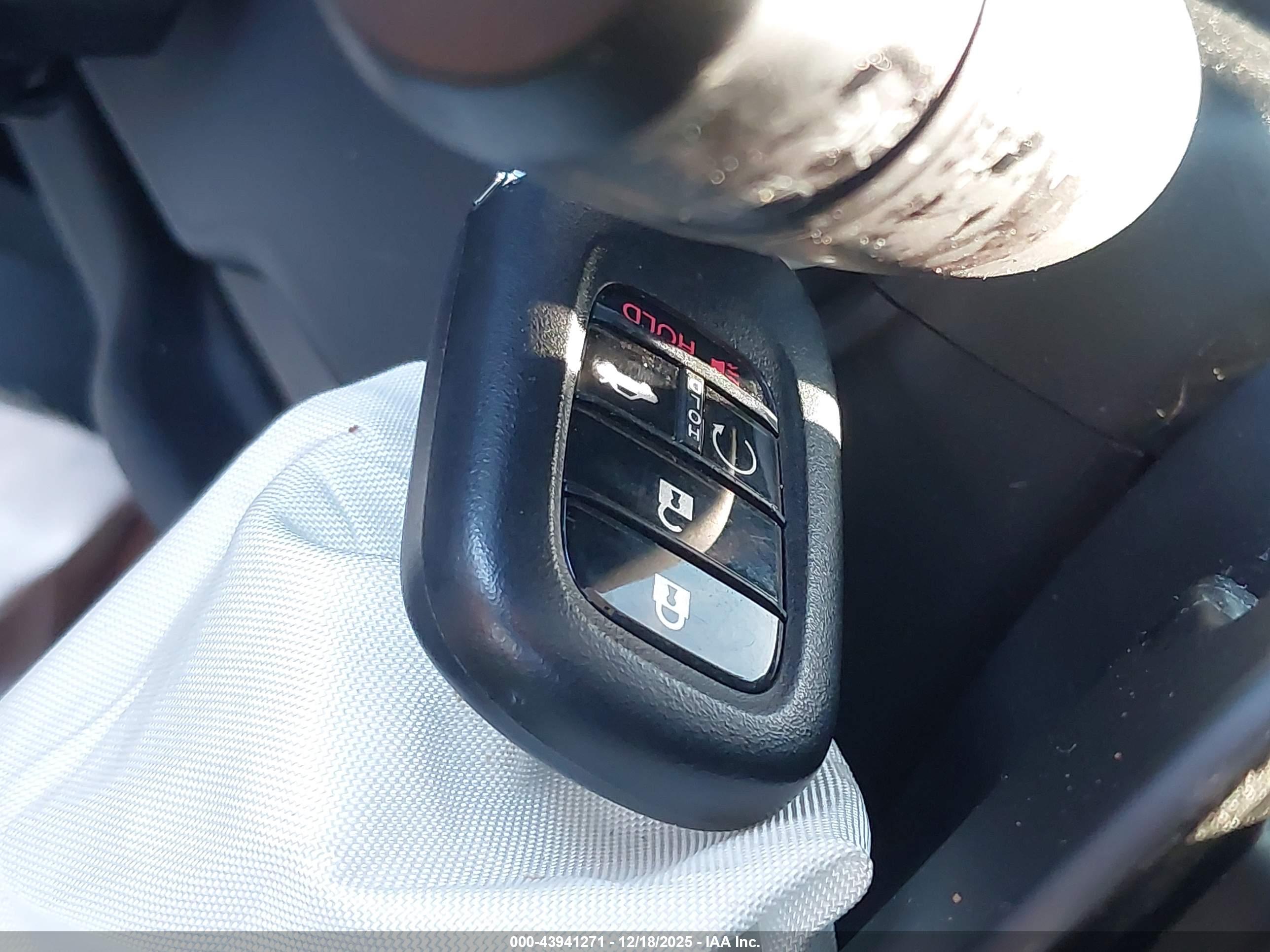 HONDA ACCORD image 11