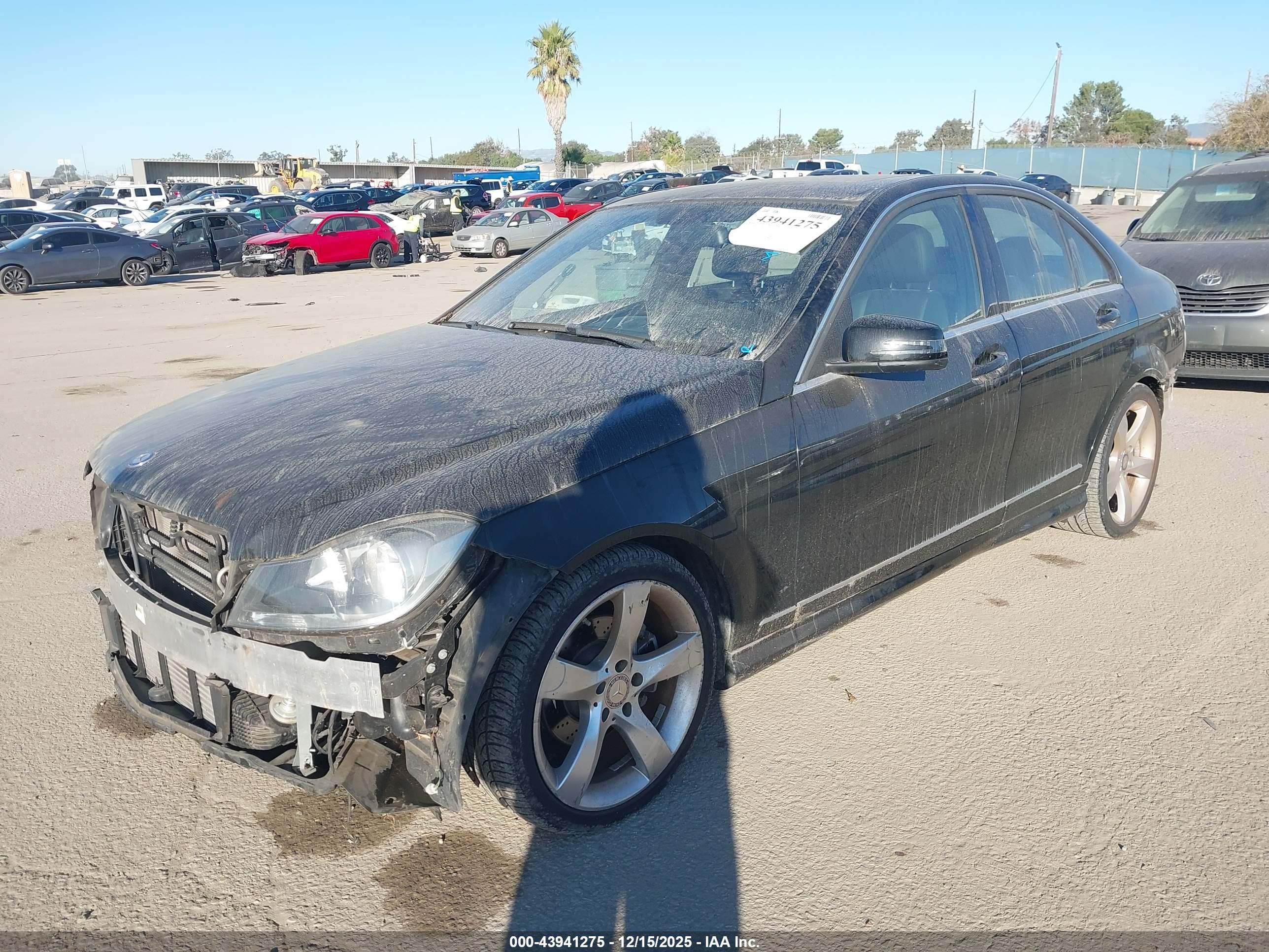 MERCEDES-BENZ C image 2