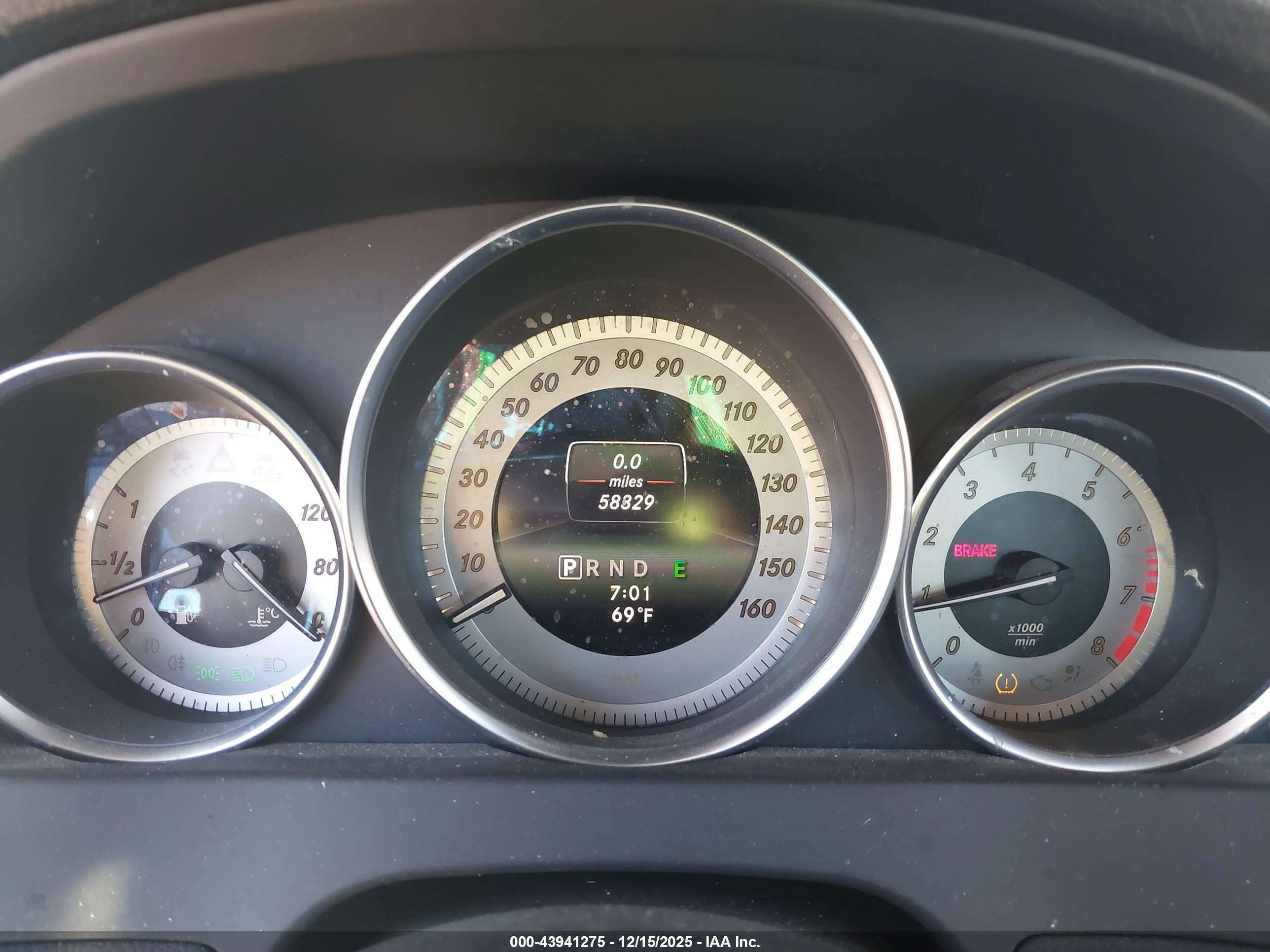 MERCEDES-BENZ C image 7