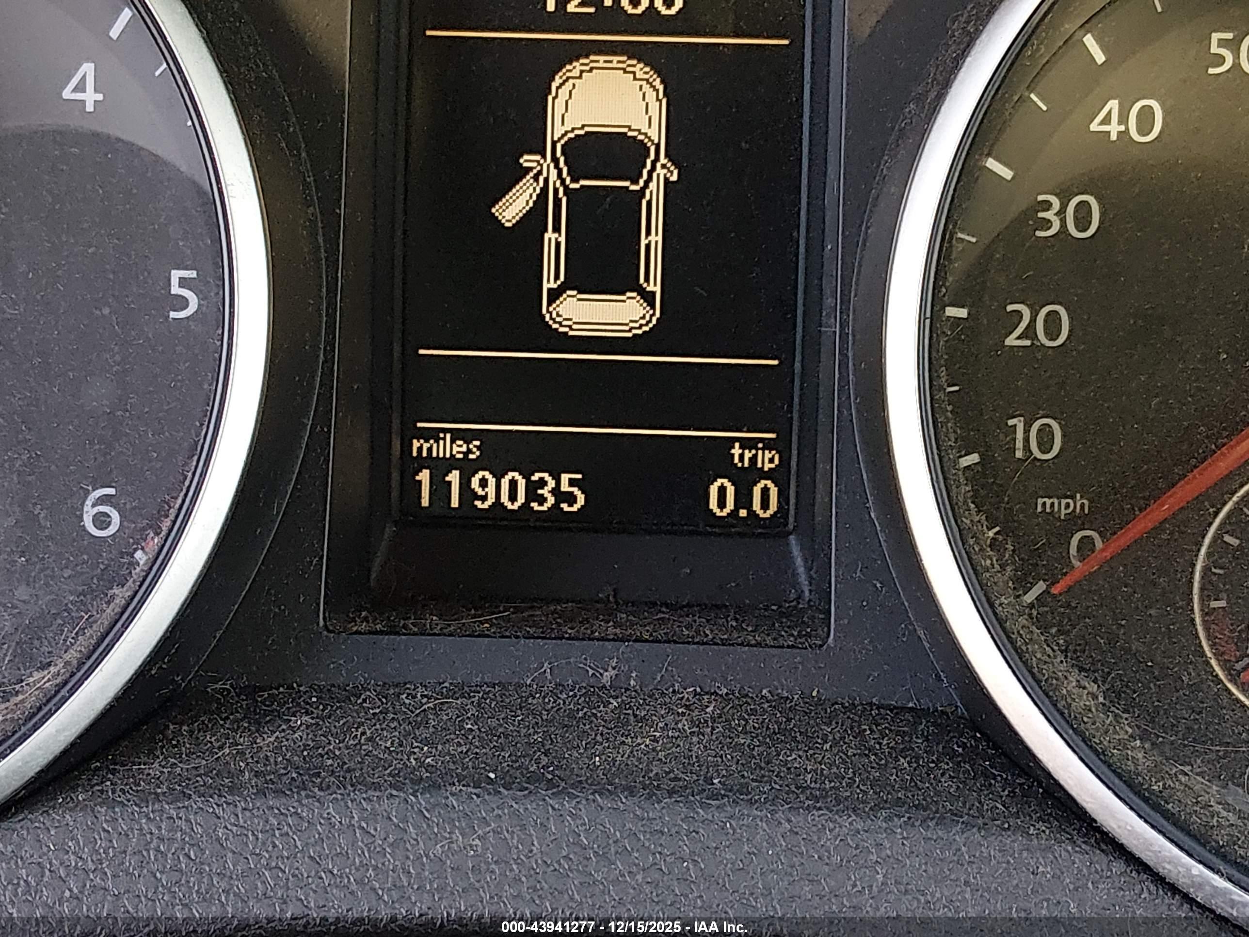 VOLKSWAGEN JETTA image 7