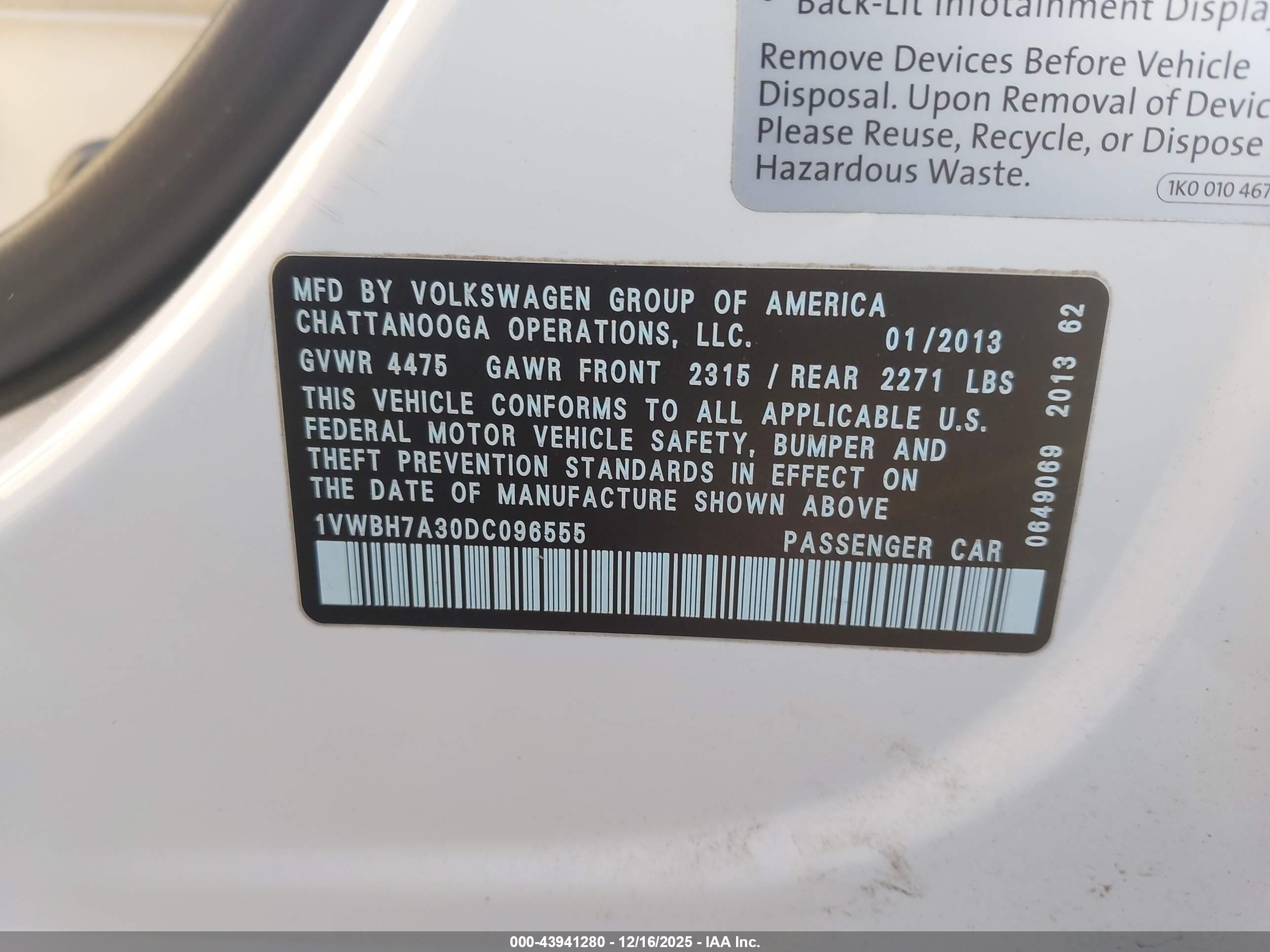 VOLKSWAGEN PASSAT image 9