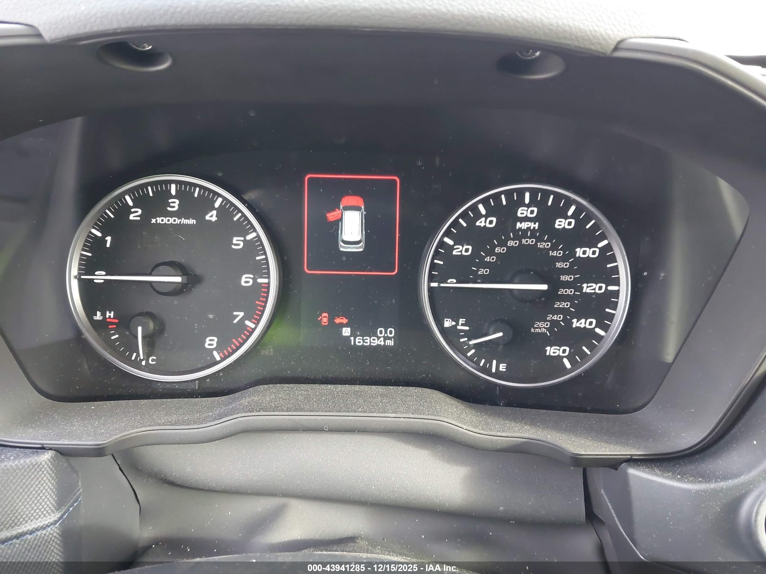 SUBARU FORESTER image 7