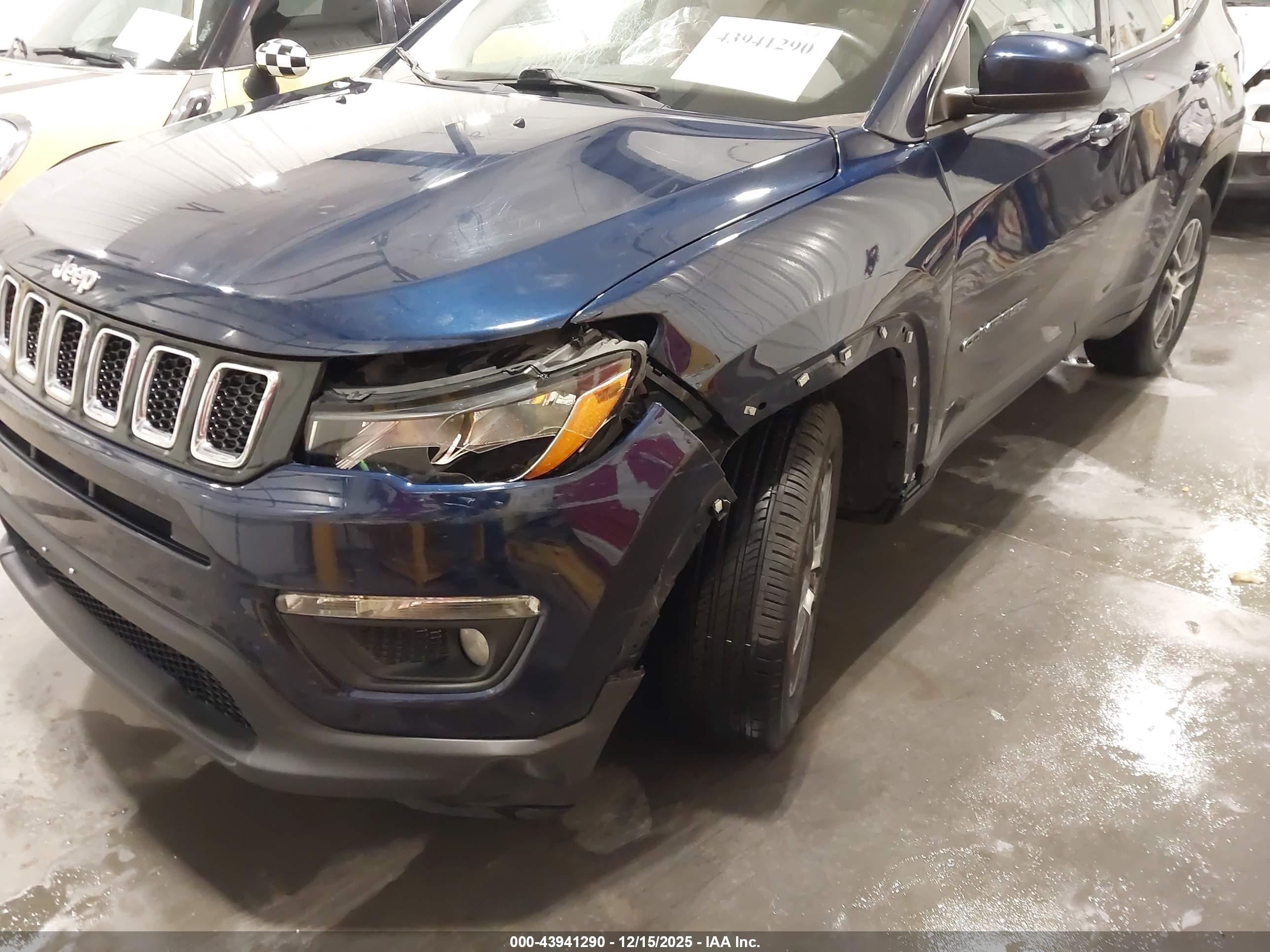 JEEP COMPASS image 6