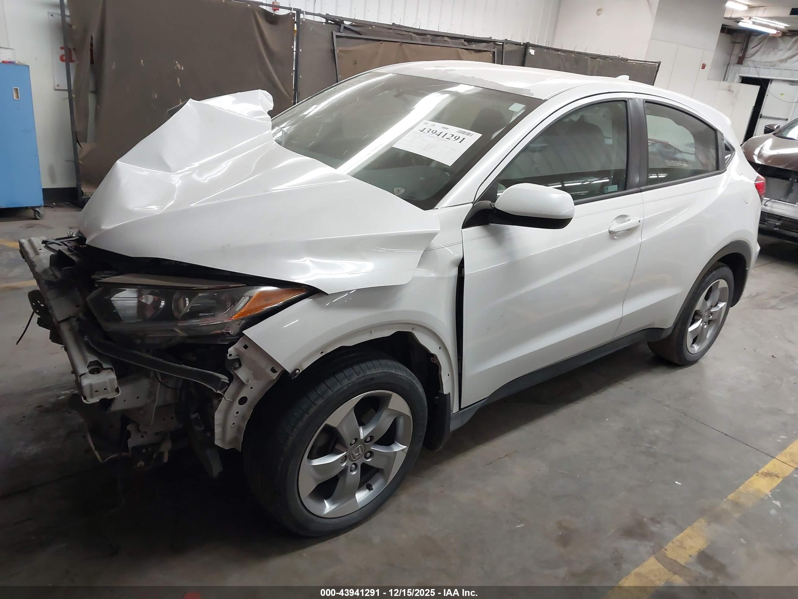 HONDA HR-V image 2