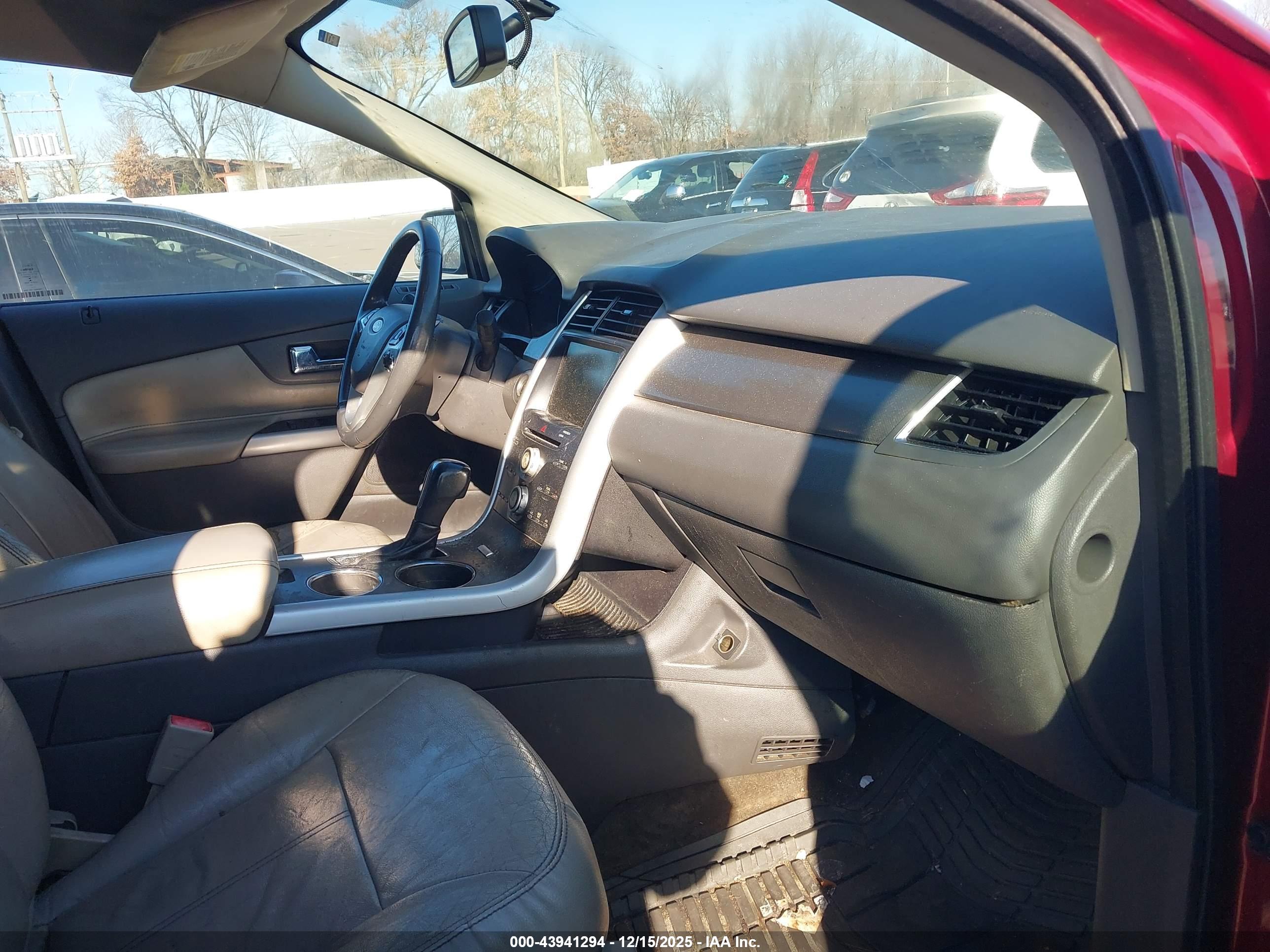 FORD EDGE image 5
