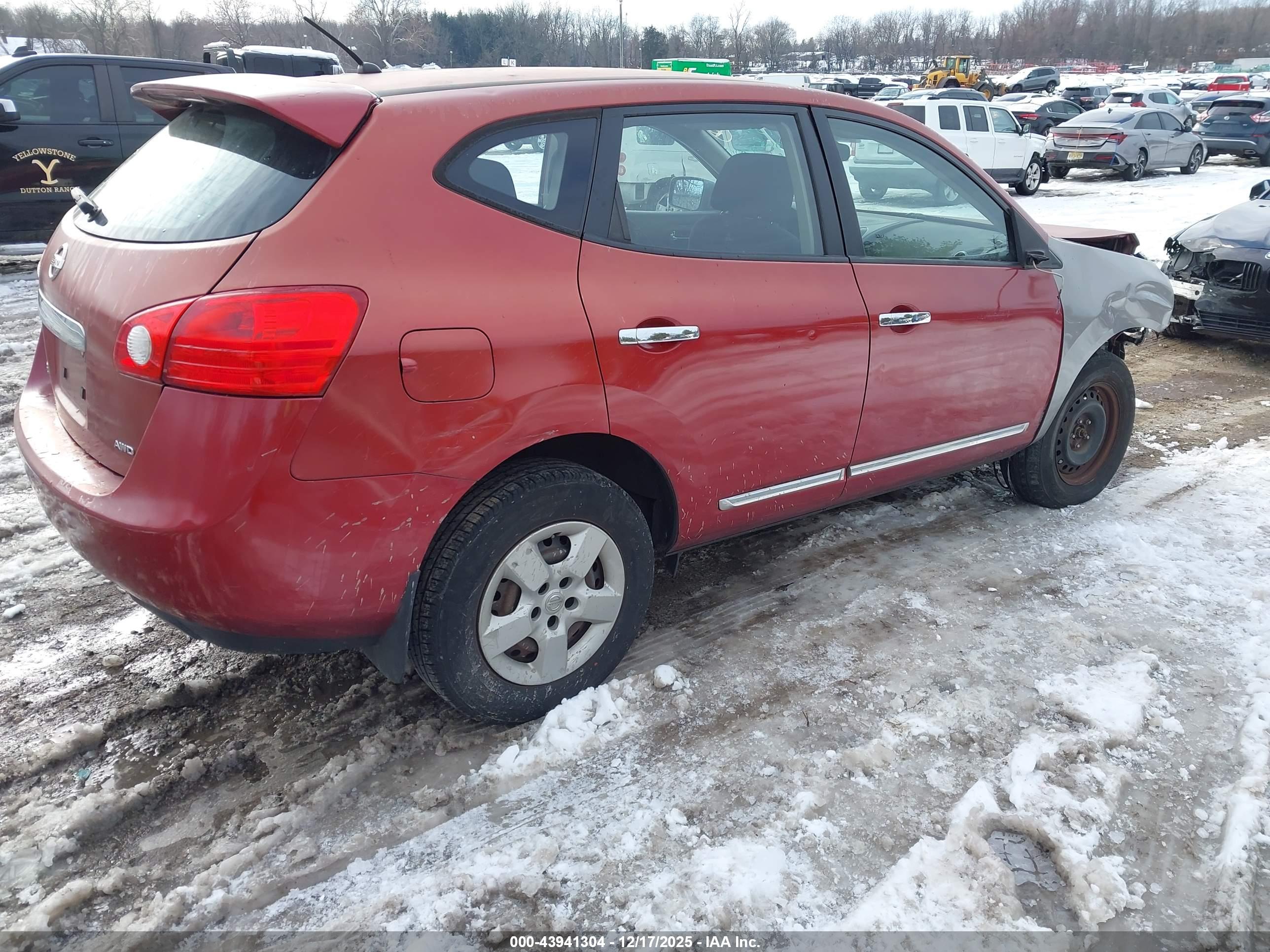 NISSAN ROGUE image 4