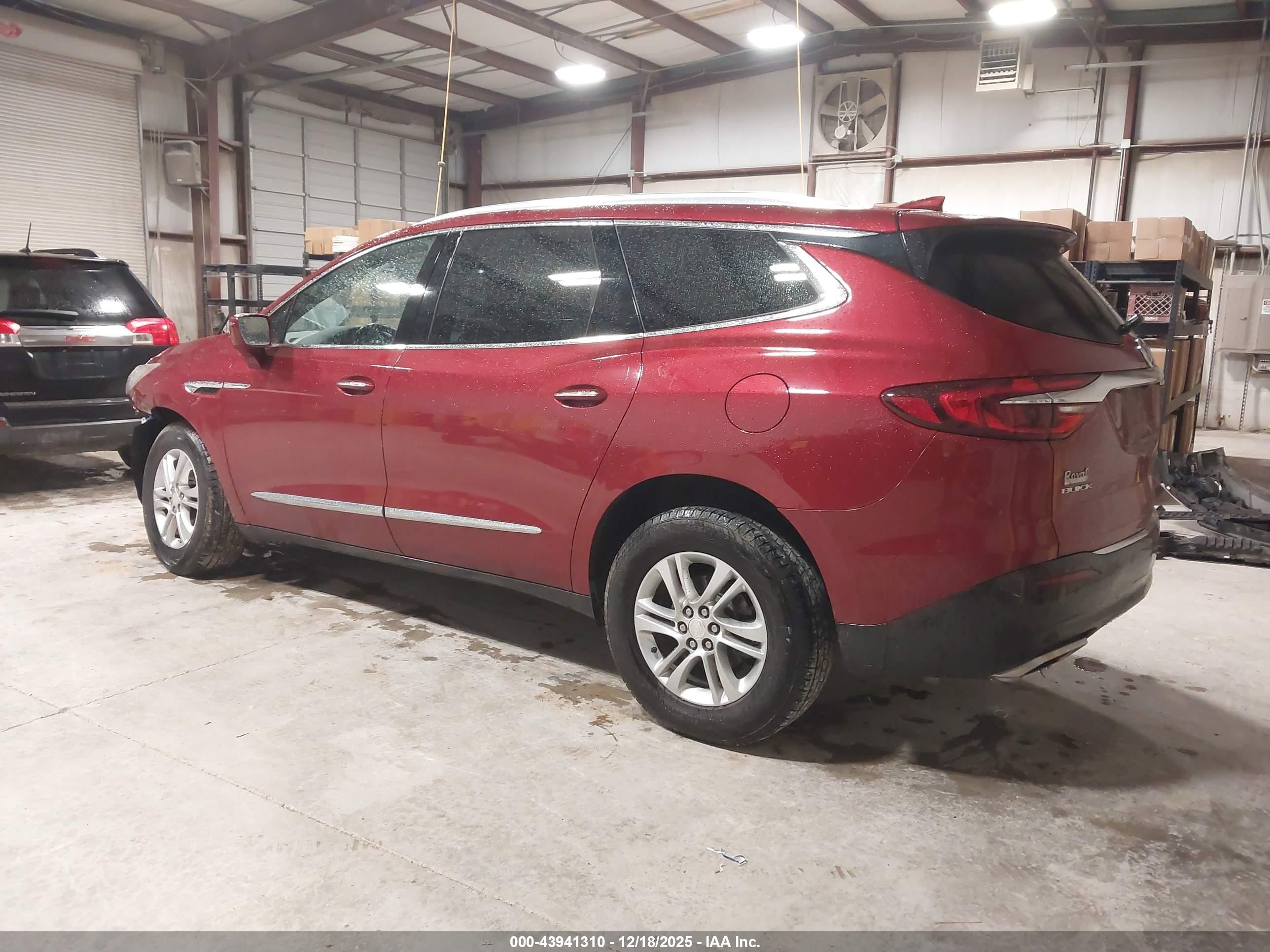 BUICK ENCLAVE image 3