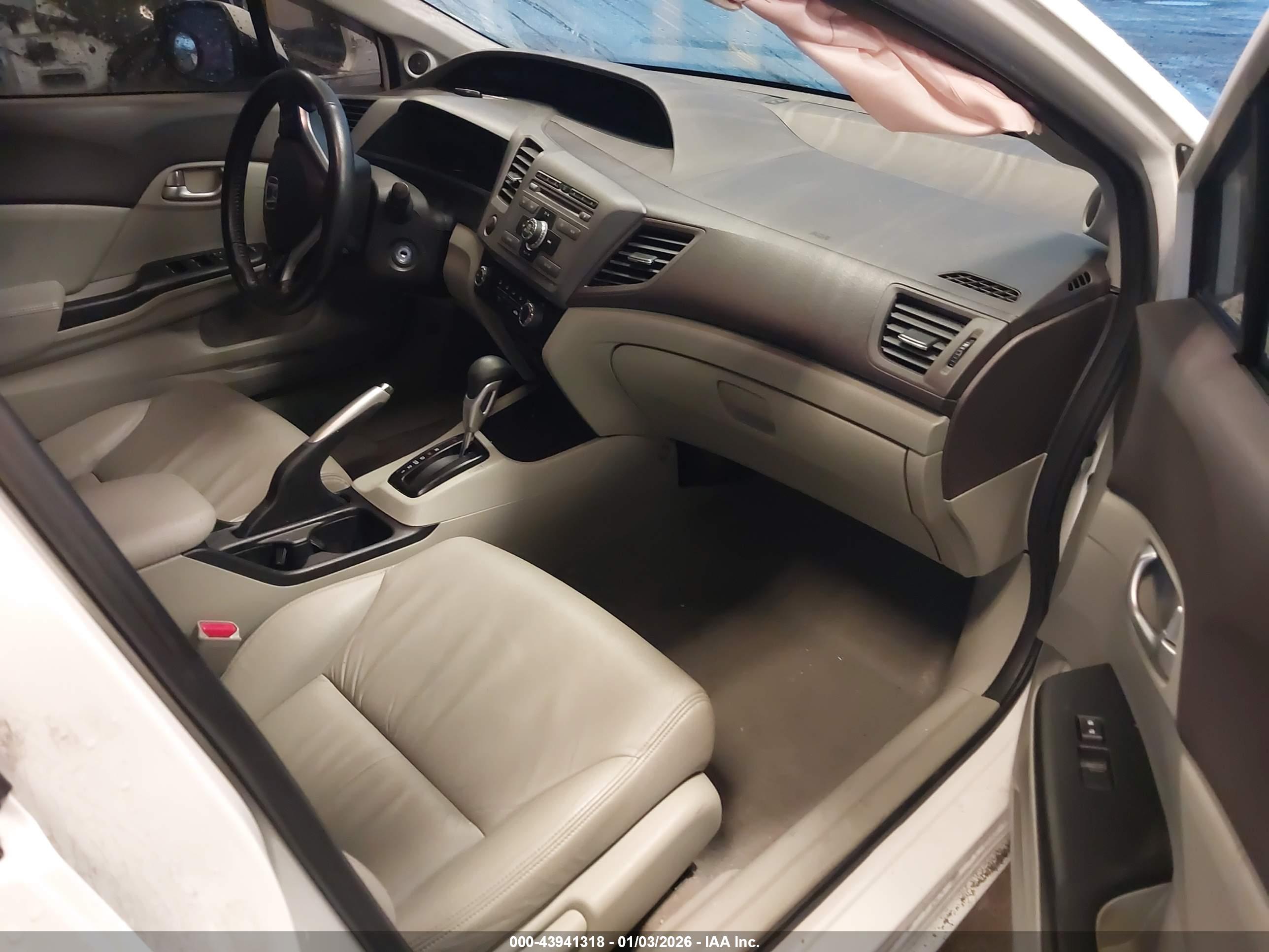 HONDA CIVIC image 5