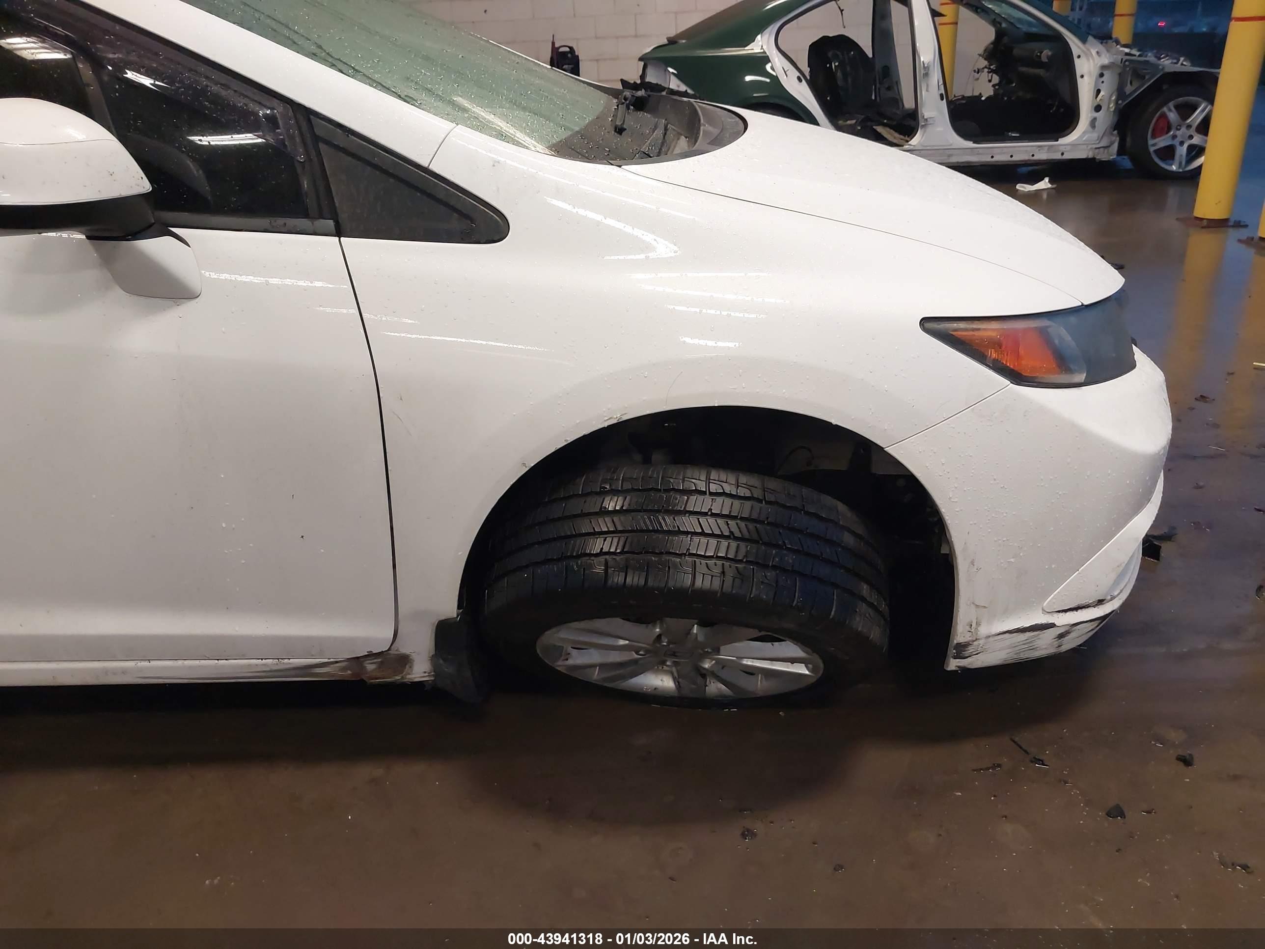 HONDA CIVIC image 6