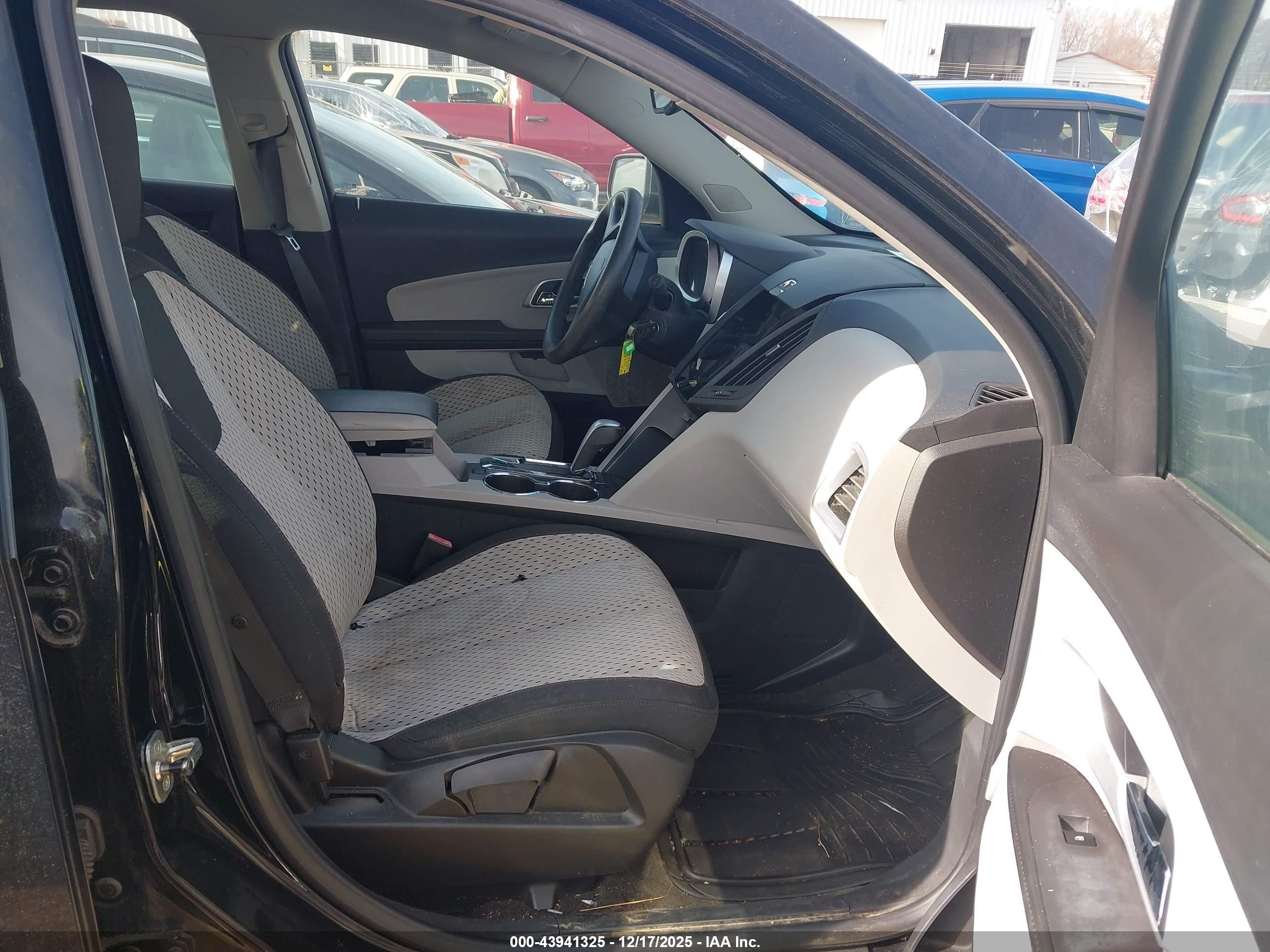 CHEVROLET EQUINOX image 5