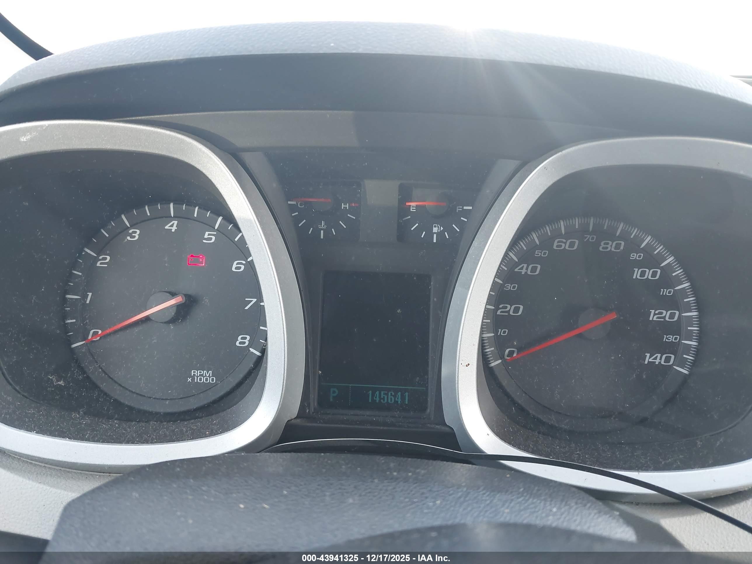 CHEVROLET EQUINOX image 7