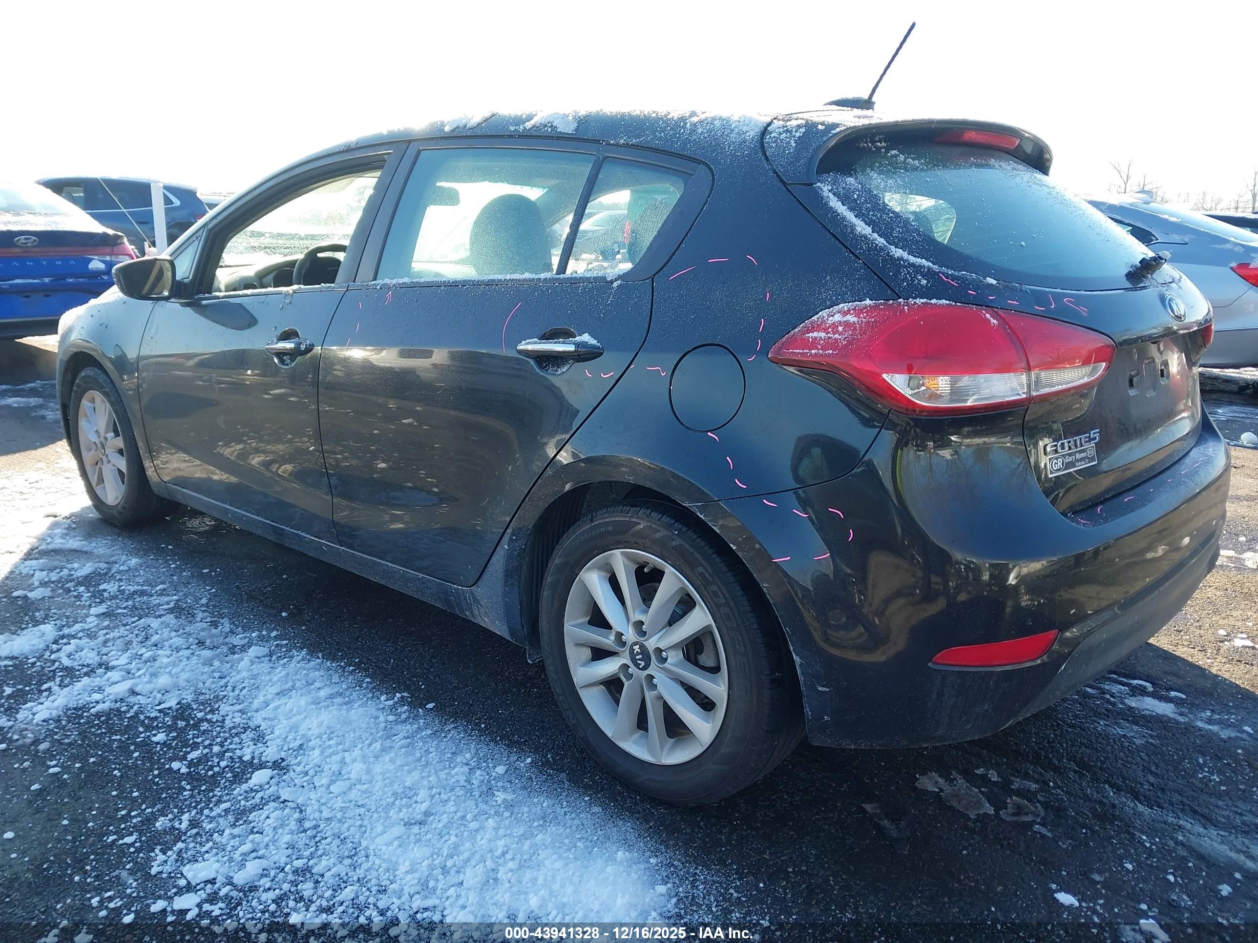 KIA FORTE image 3