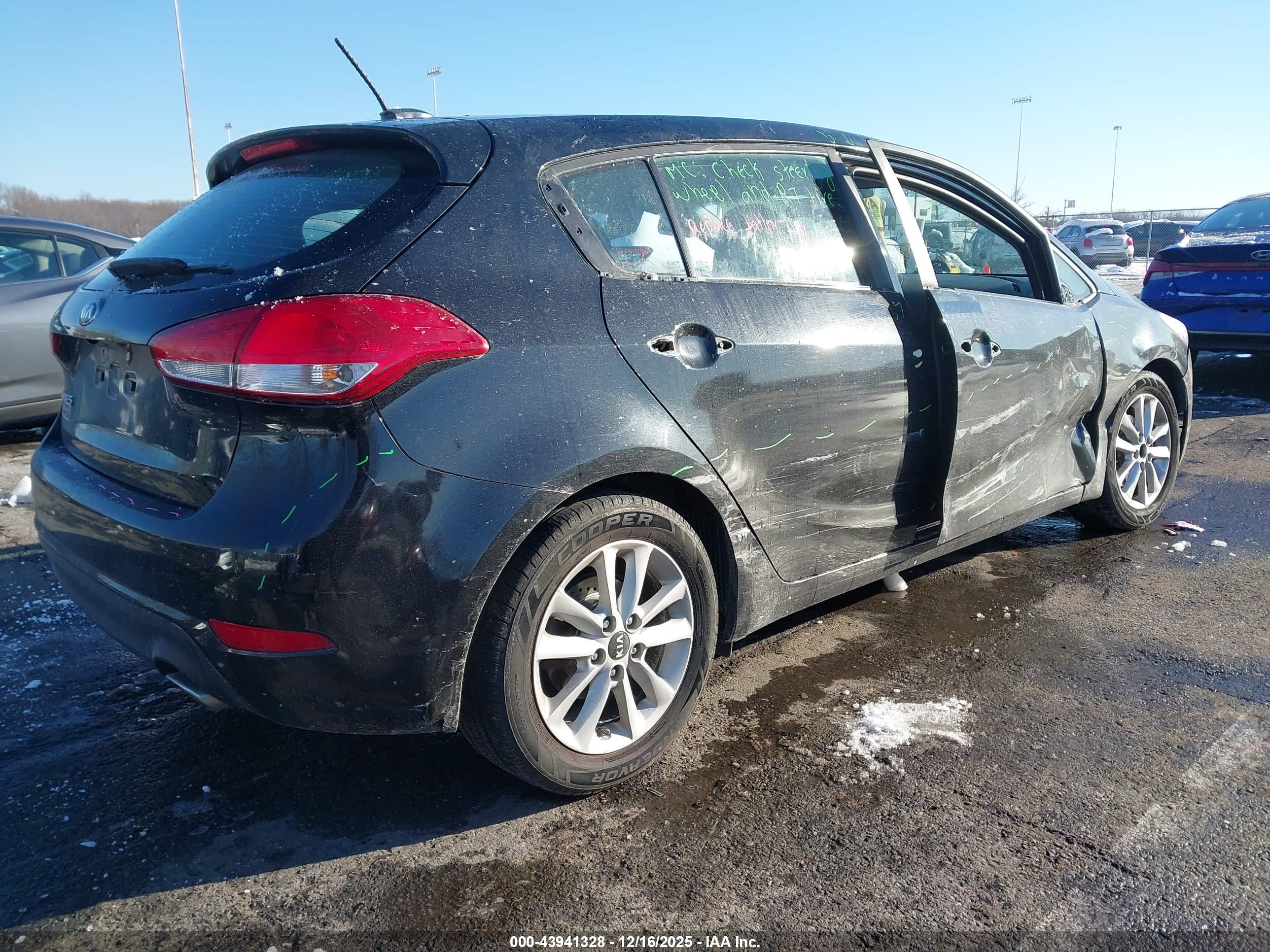 KIA FORTE image 4
