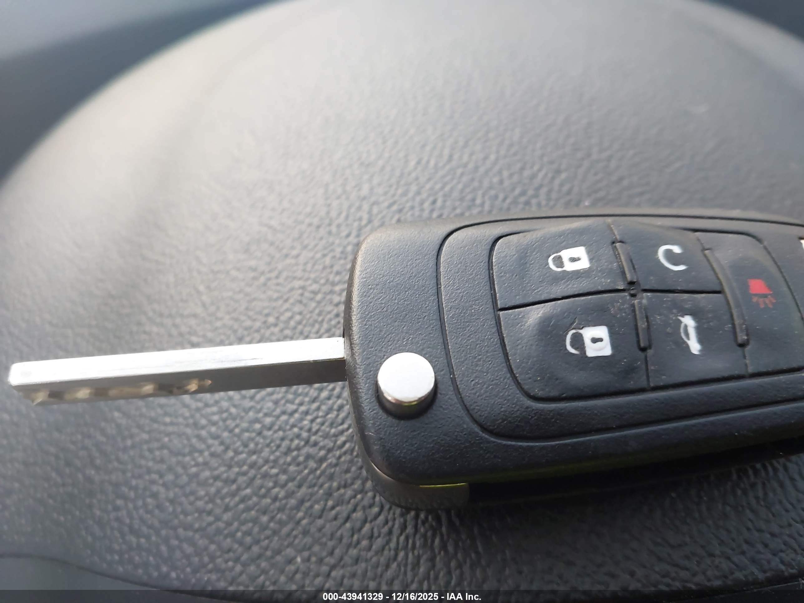 CHEVROLET CRUZE image 11