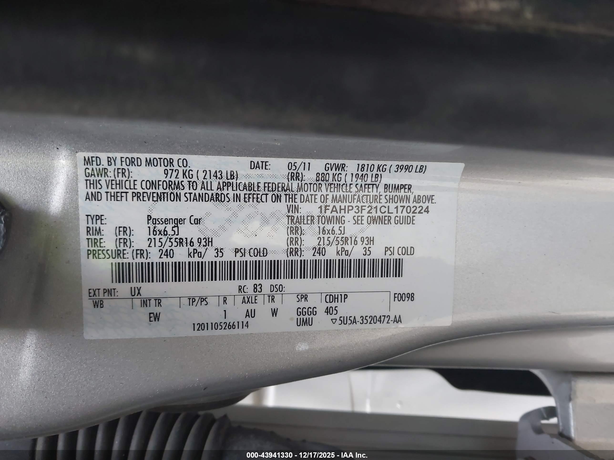 FORD FOCUS image 9
