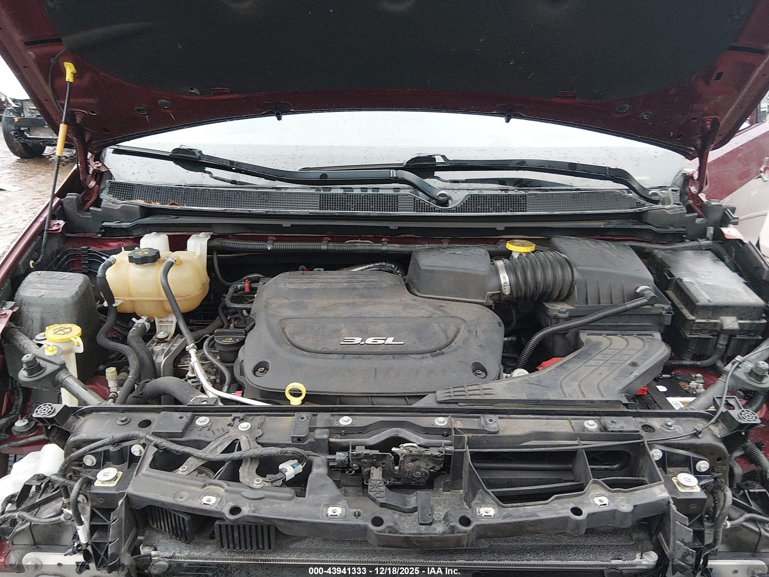 CHRYSLER PACIFICA image 10