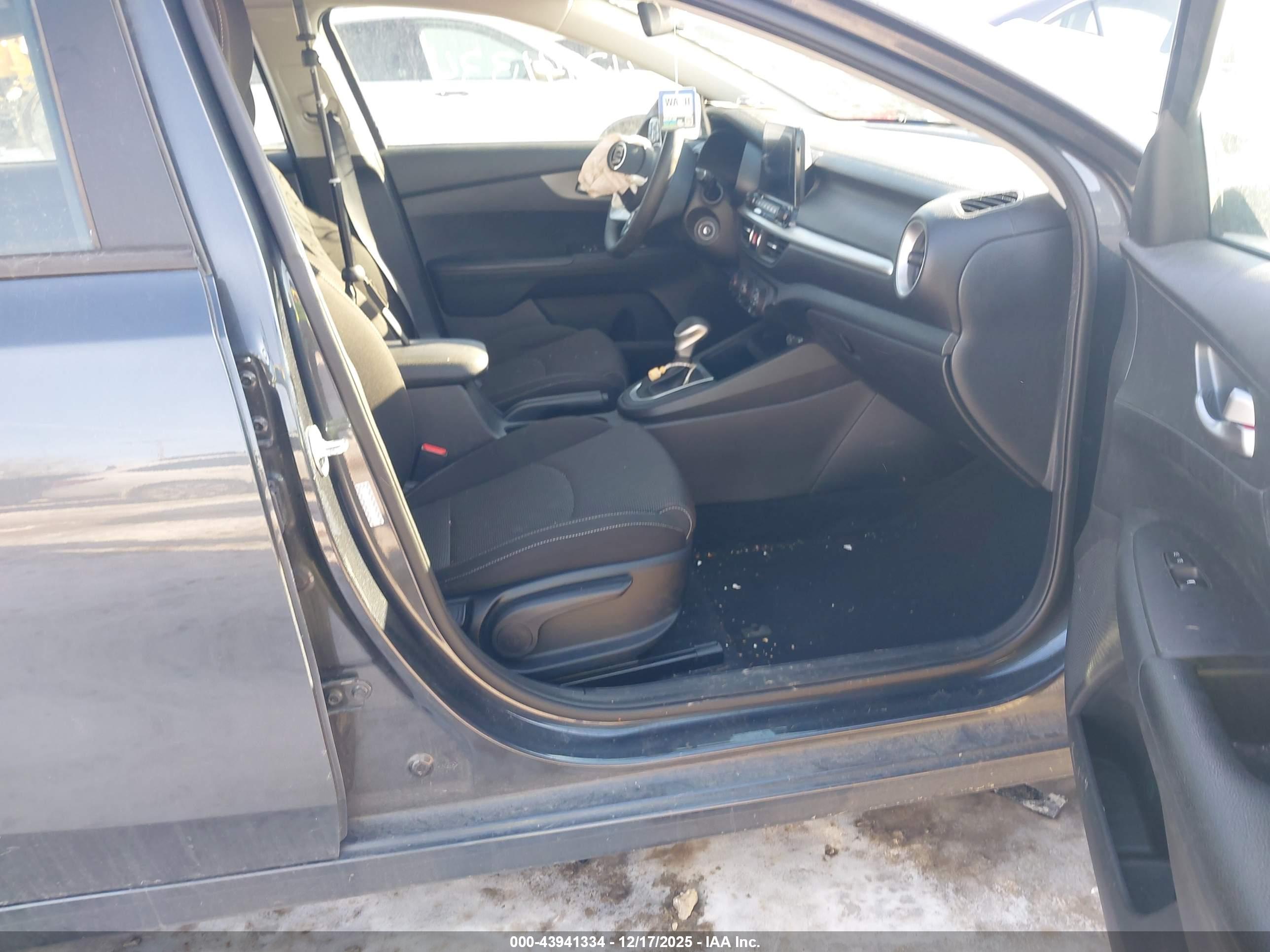 KIA FORTE image 5