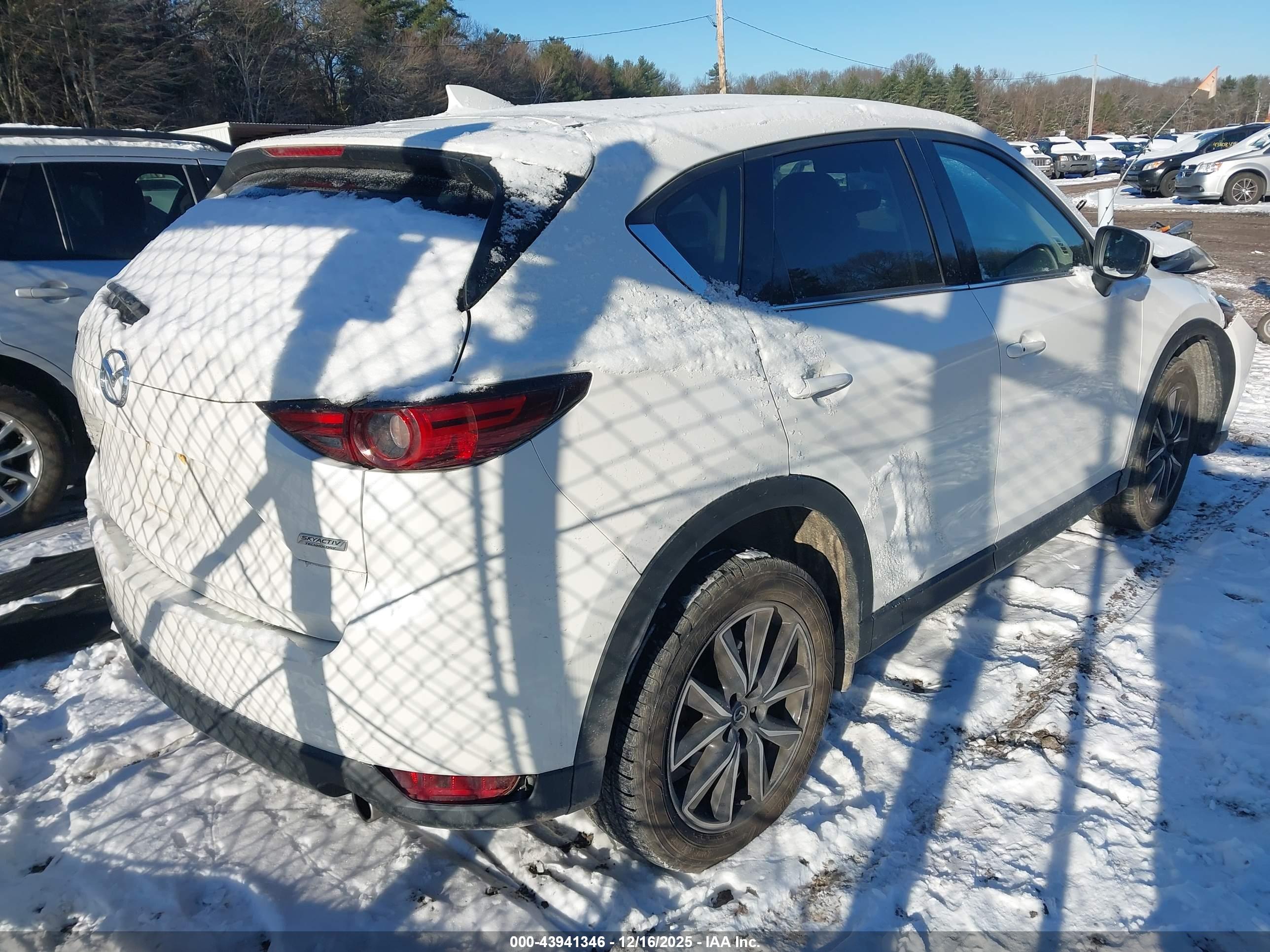 MAZDA CX-5 image 4