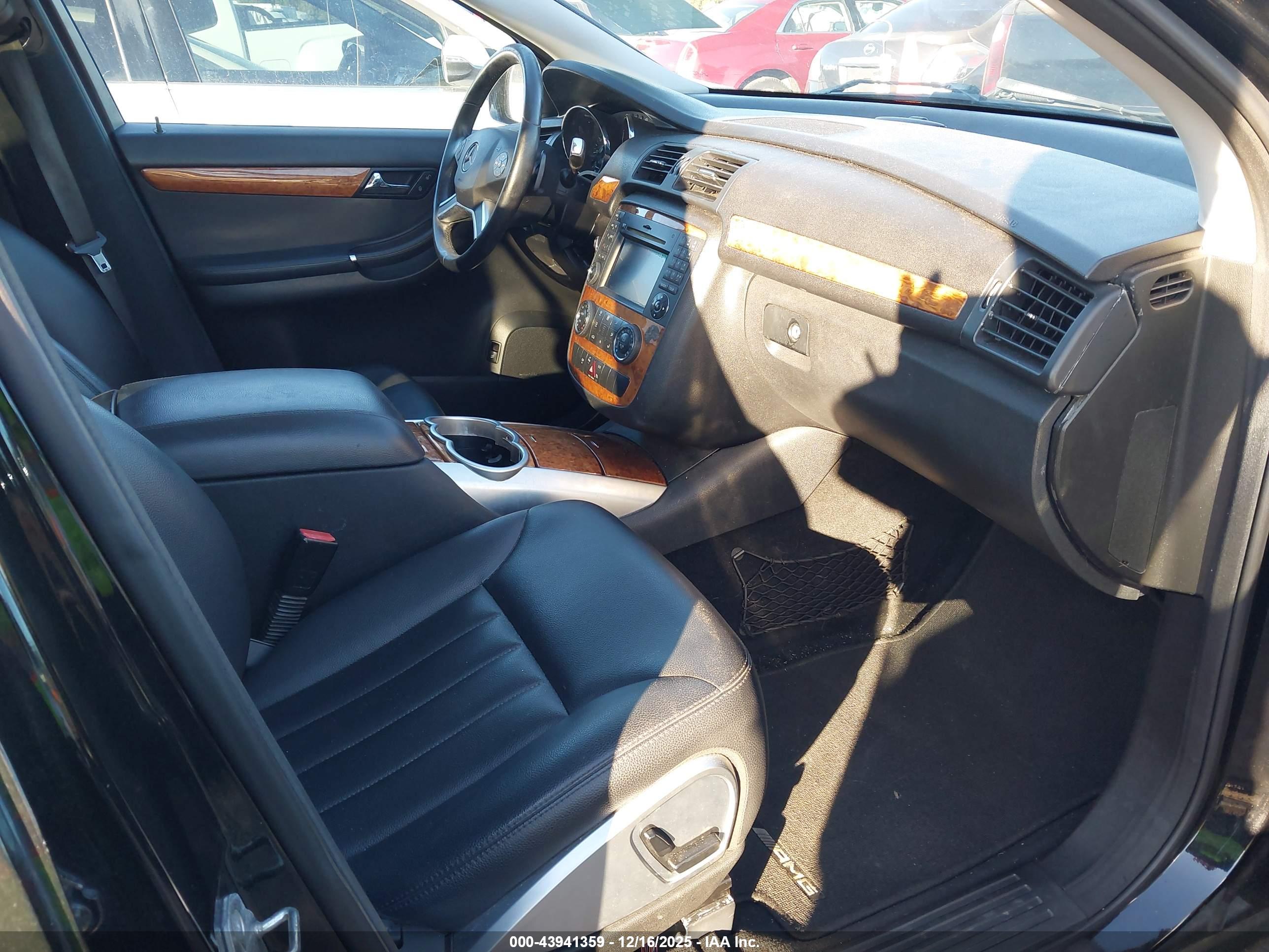 MERCEDES-BENZ R image 5