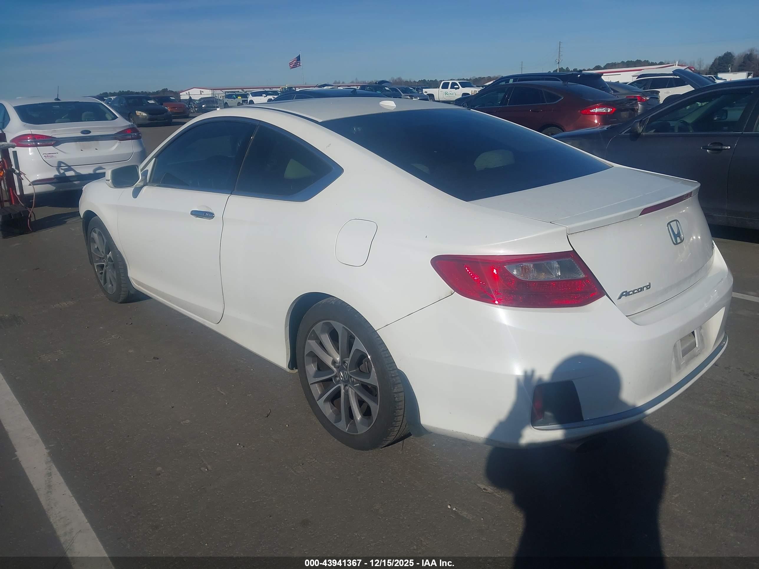 HONDA ACCORD image 3