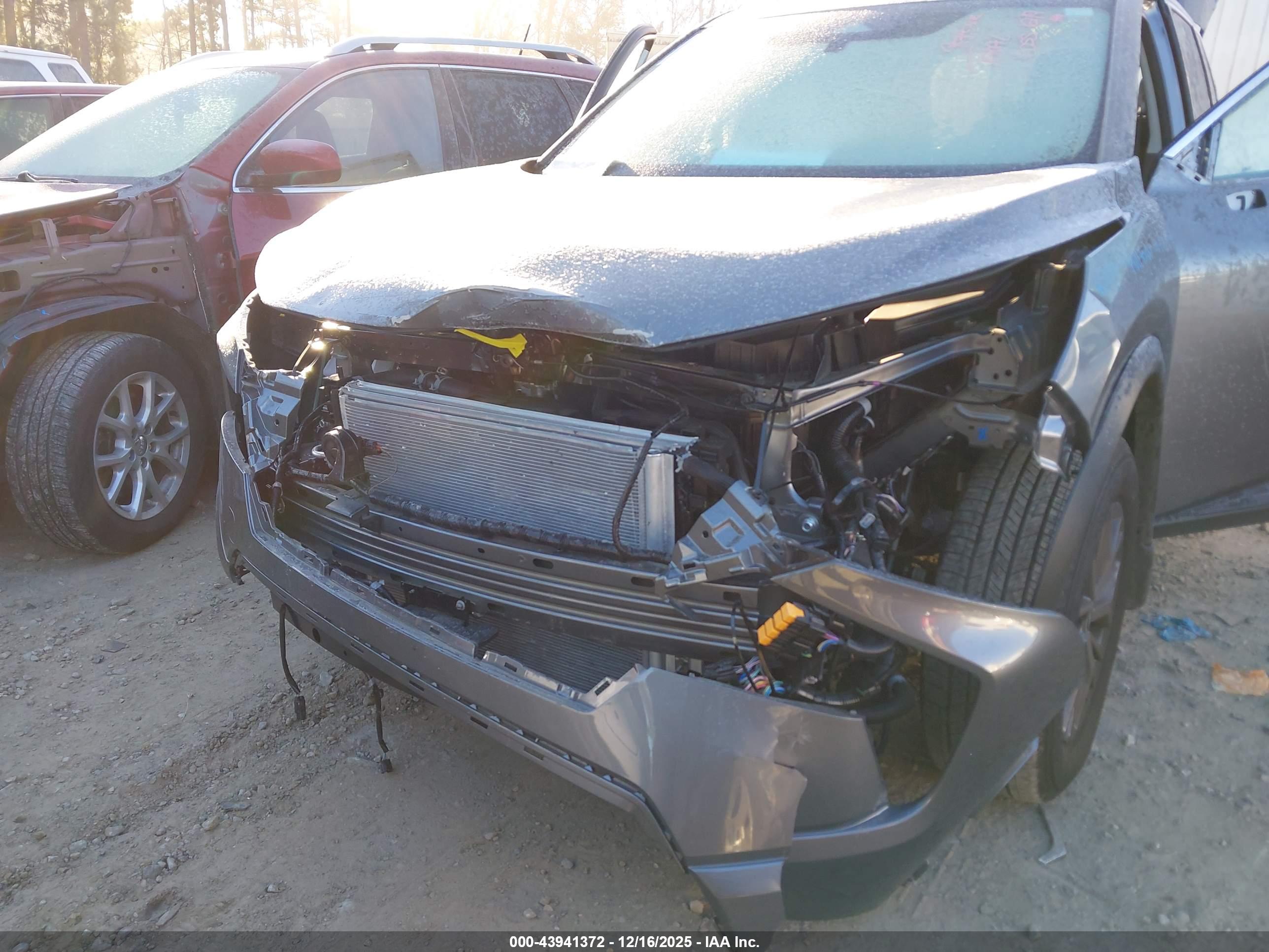 NISSAN ROGUE image 6