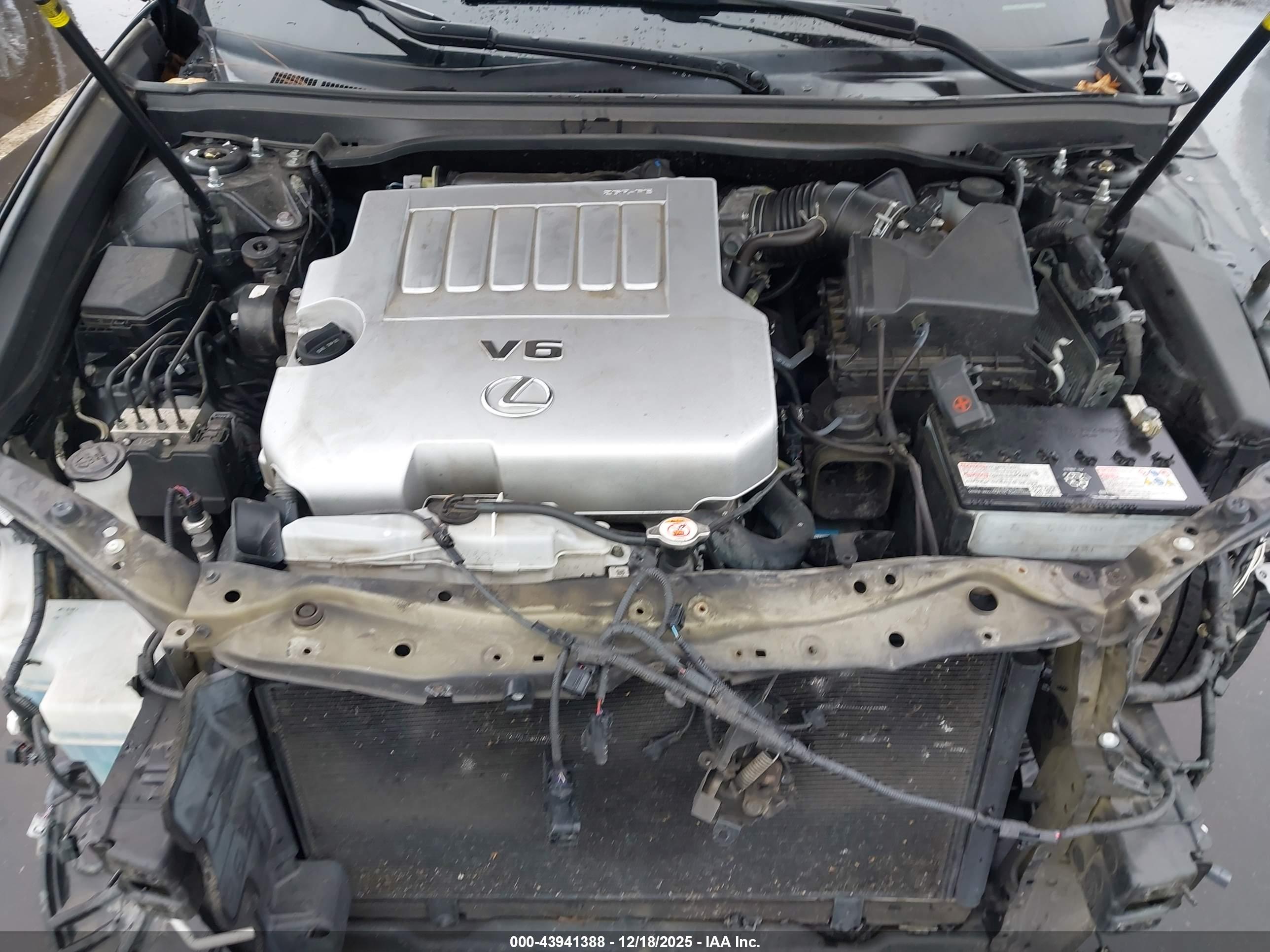 LEXUS ES image 10