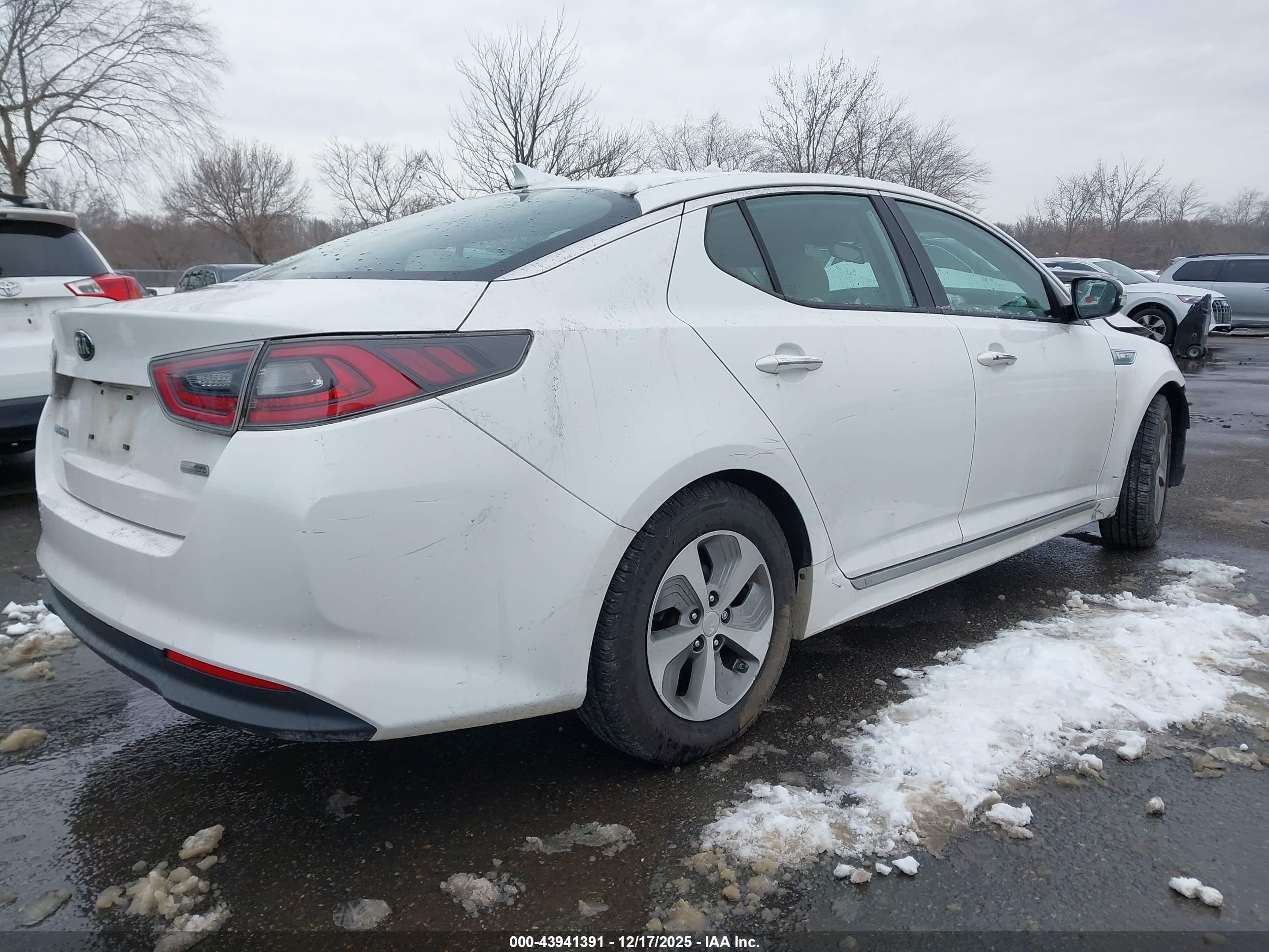 KIA OPTIMA image 4