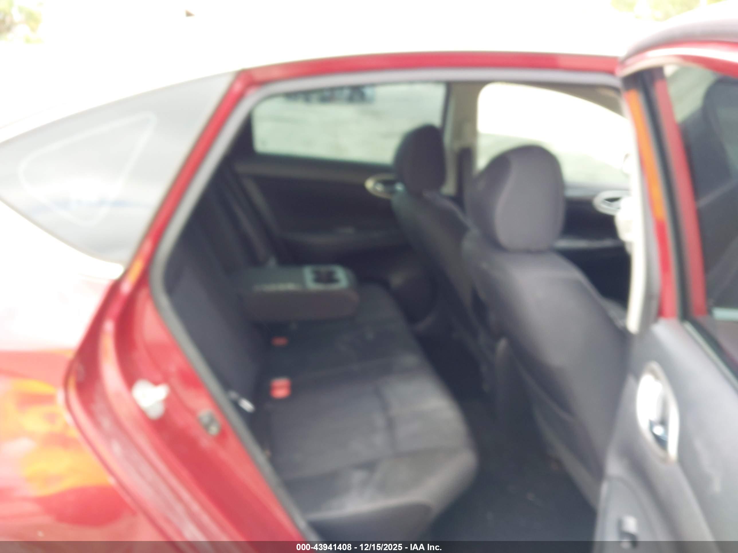 NISSAN SENTRA image 8