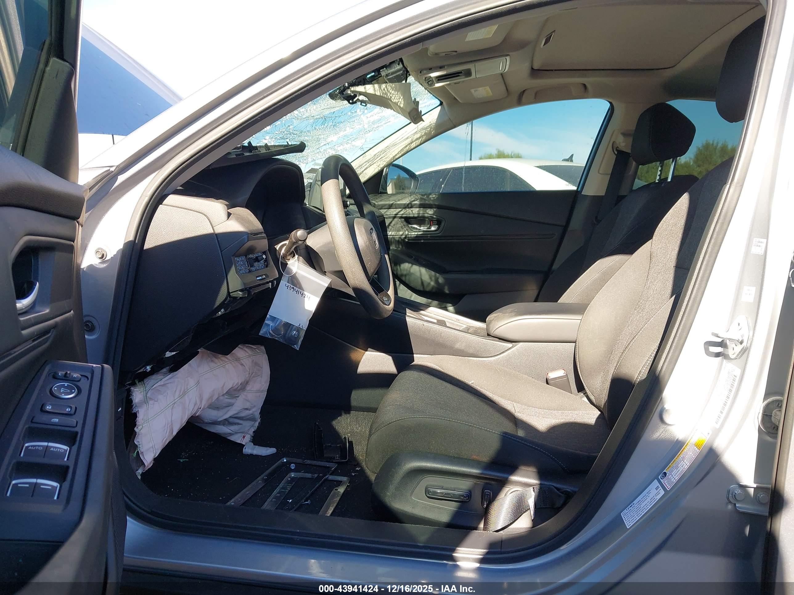 HONDA ACCORD image 5