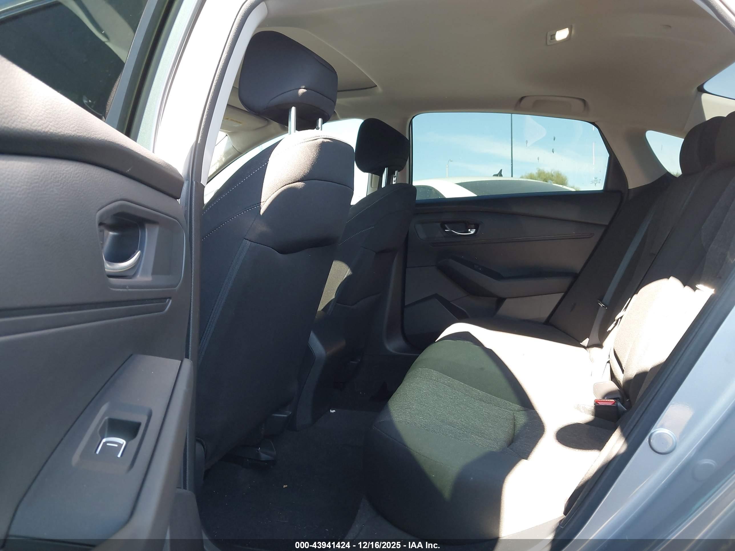 HONDA ACCORD image 8