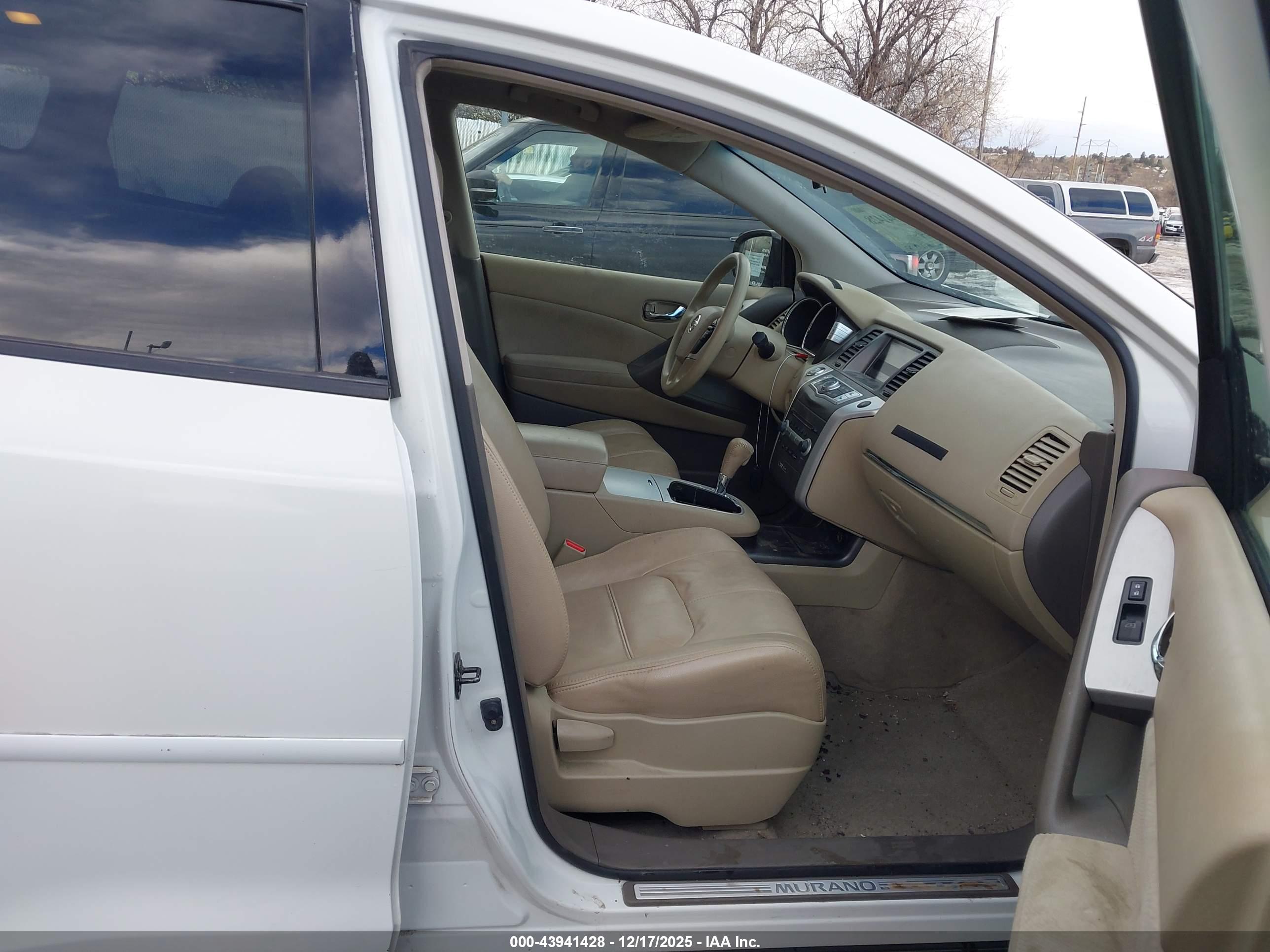 NISSAN MURANO image 5