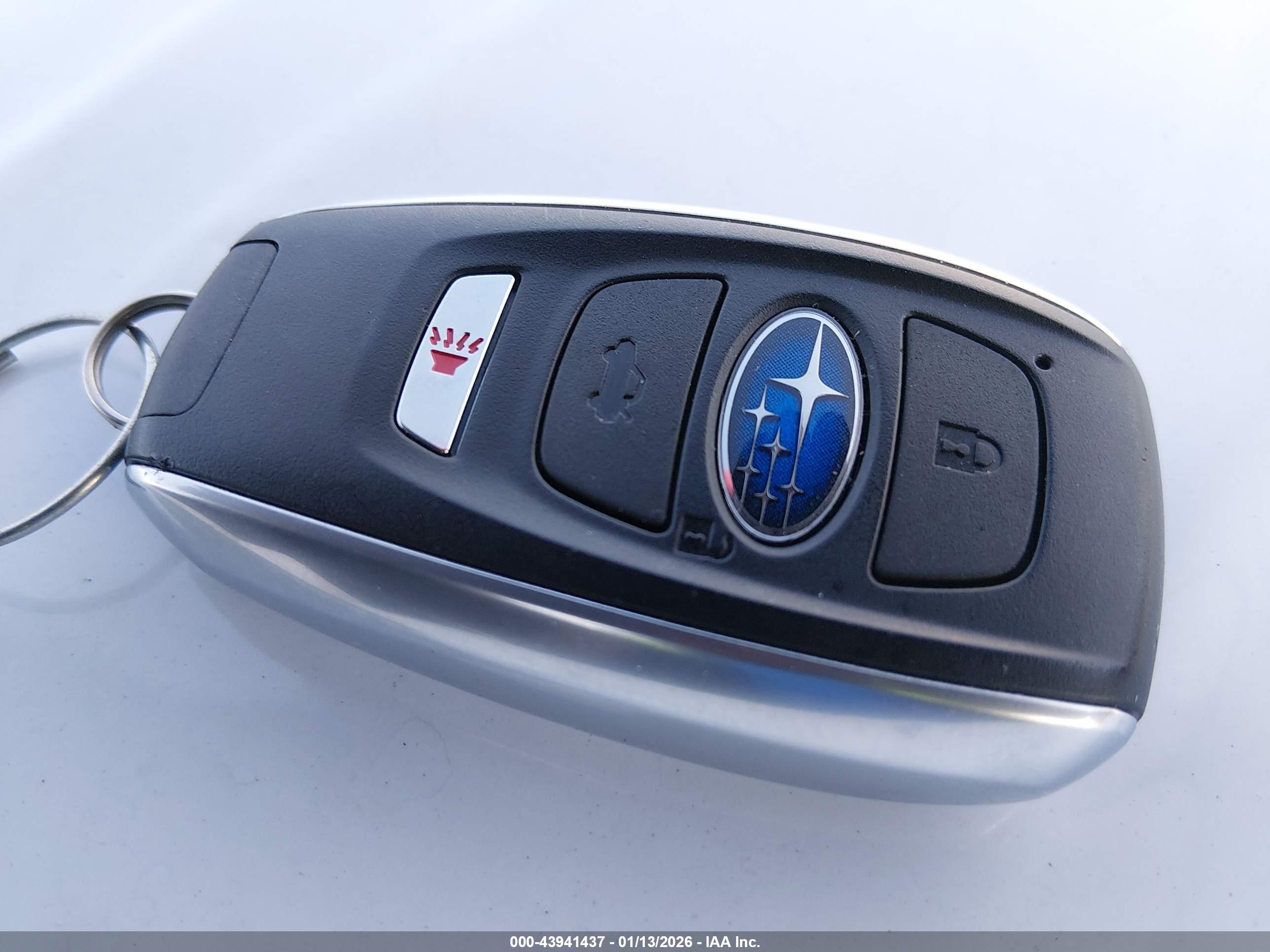 SUBARU OUTBACK image 11