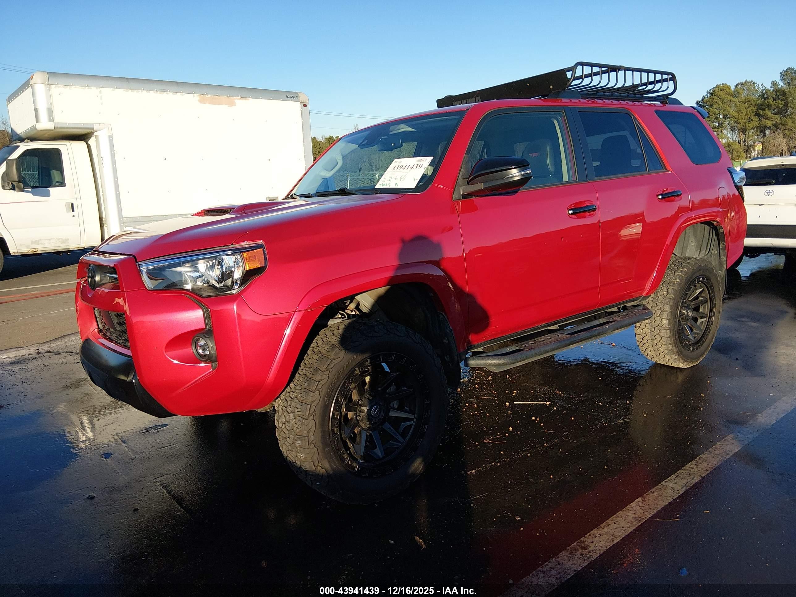TOYOTA 4RUNNER image 2
