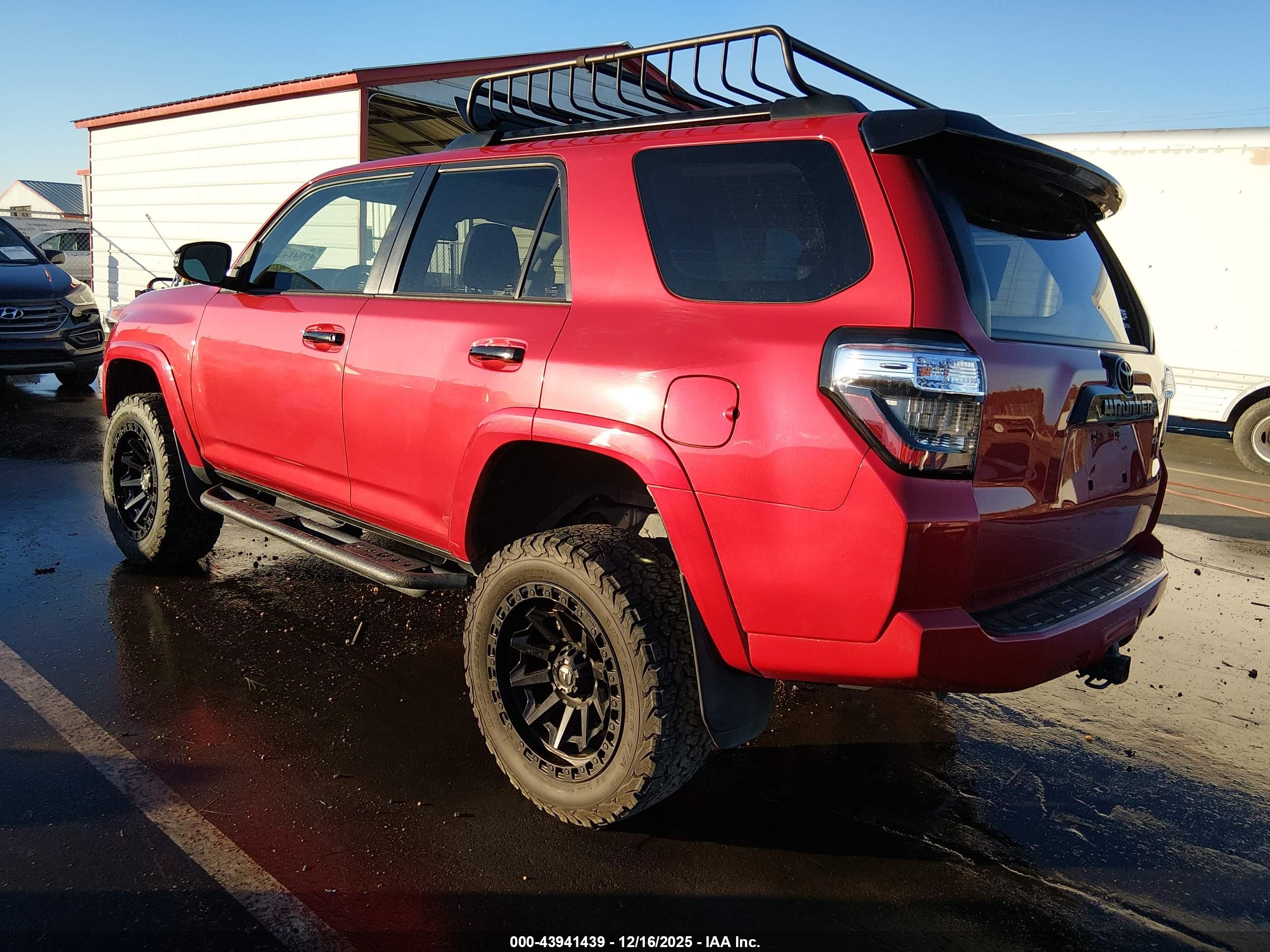TOYOTA 4RUNNER image 3